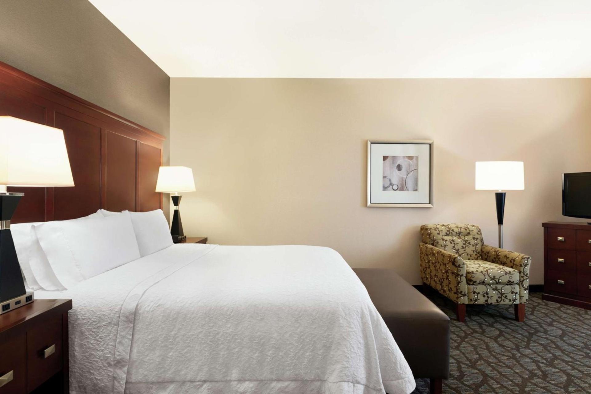 Hampton Inn and Suites Houston Pasadena photo 33