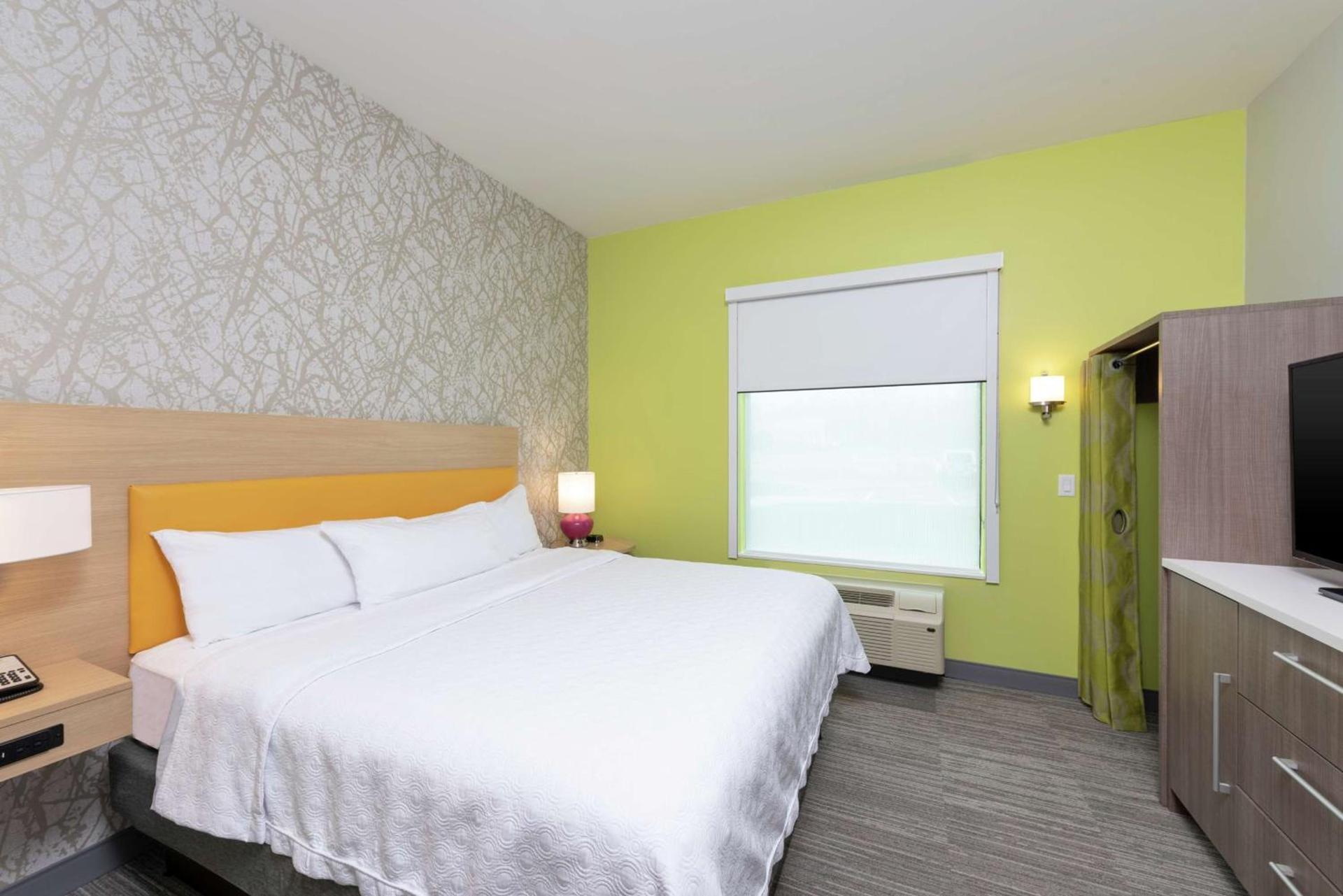 Home2 Suites By Hilton Indianapolis Airport photo 23