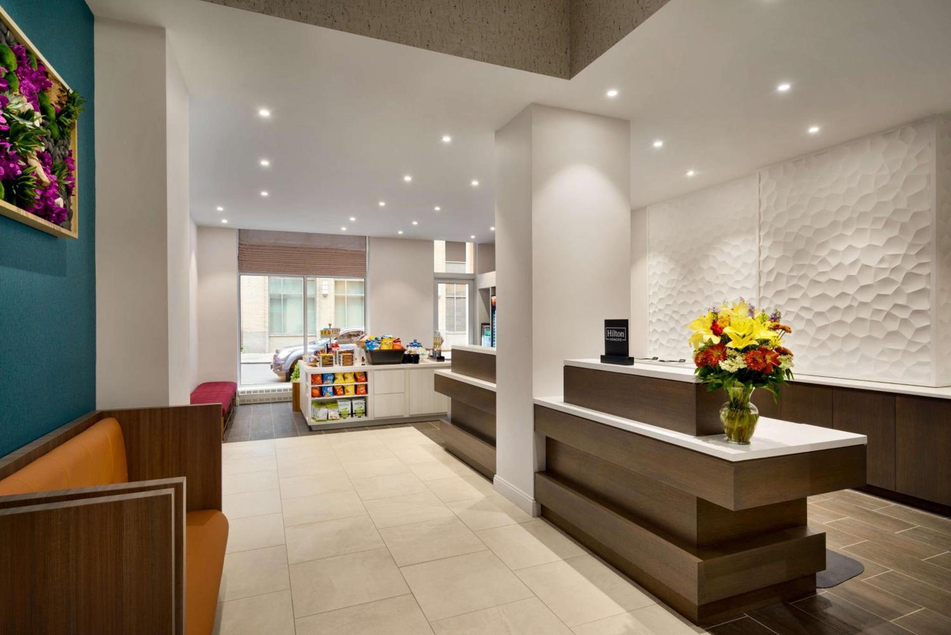 Hilton Garden Inn New York Times Square South photo 15