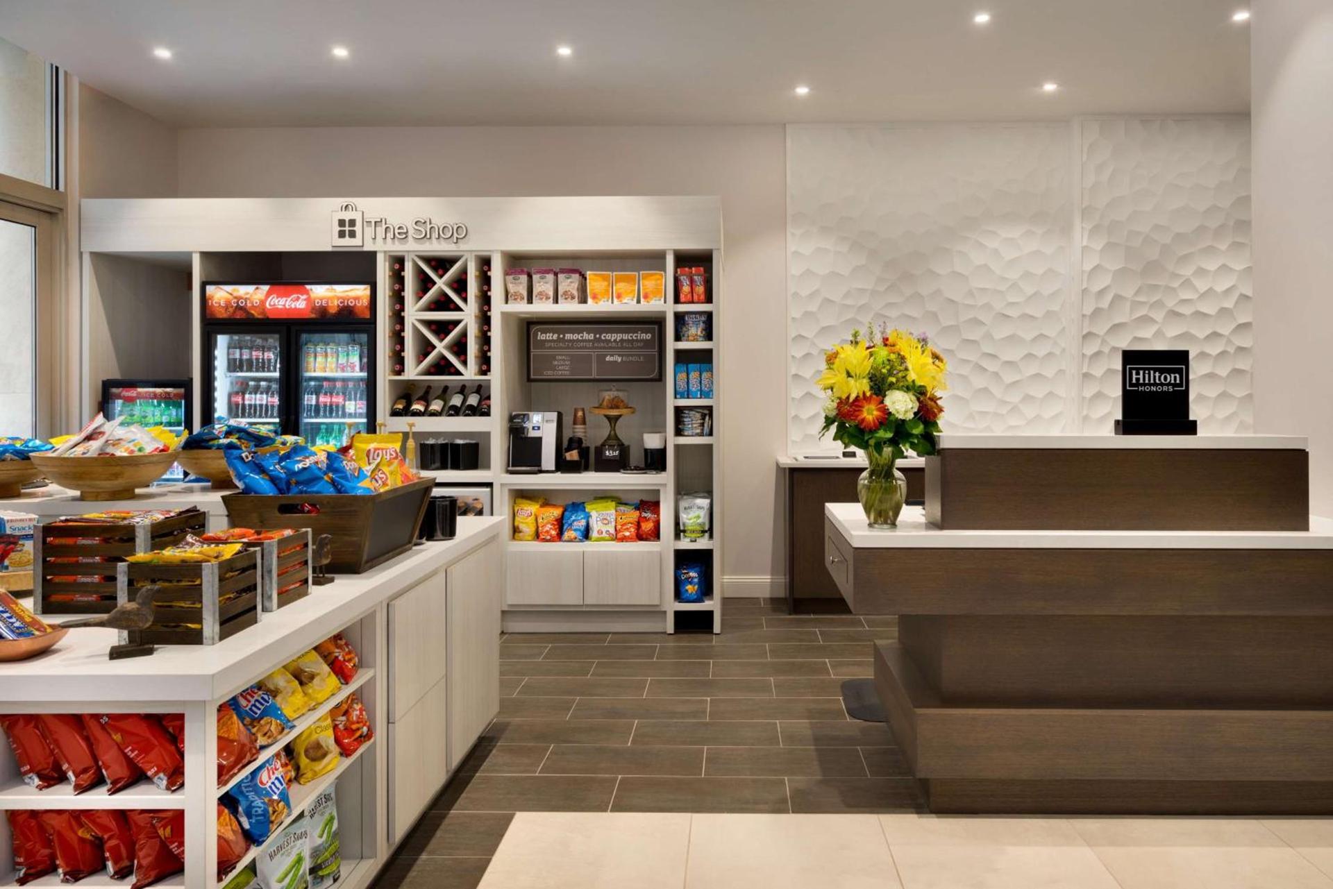 Hilton Garden Inn New York Times Square South photo 18