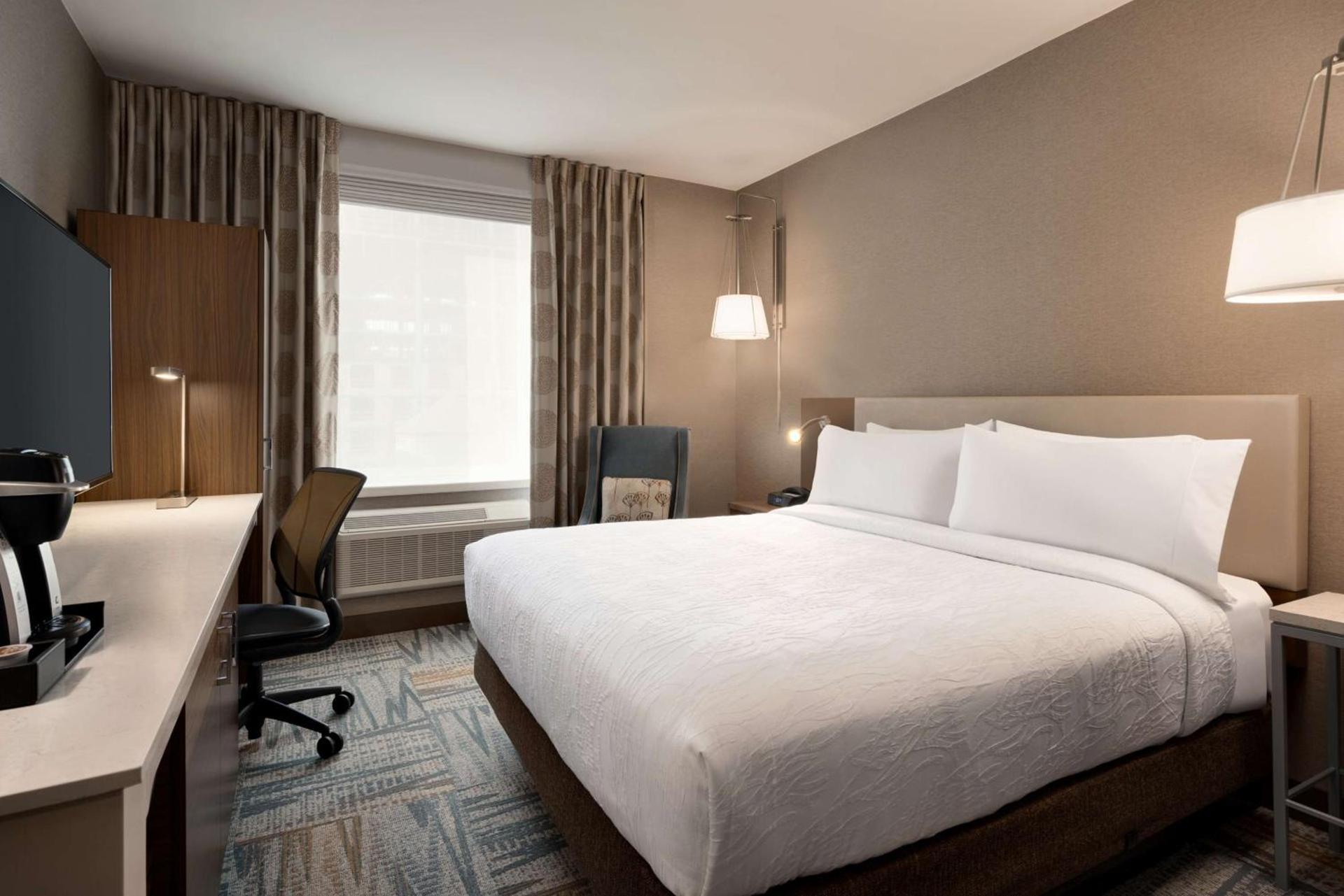 Hilton Garden Inn New York Times Square South photo 27