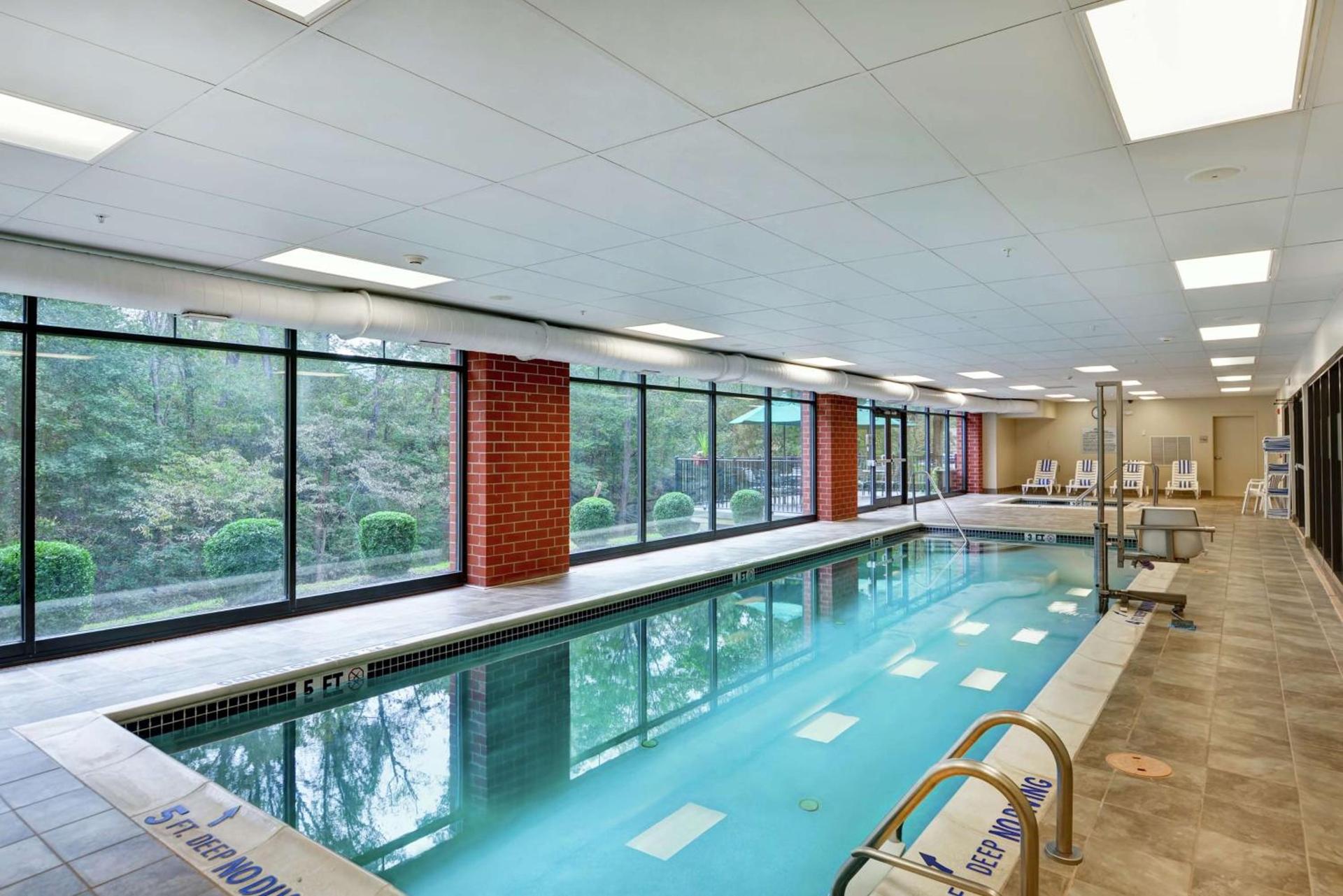 Hampton Inn Tunkhannock photo 11