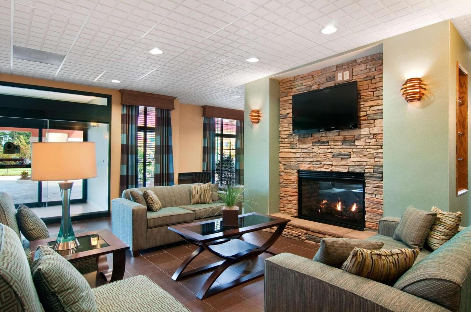 Homewood Suites by Hilton Slidell photo 3