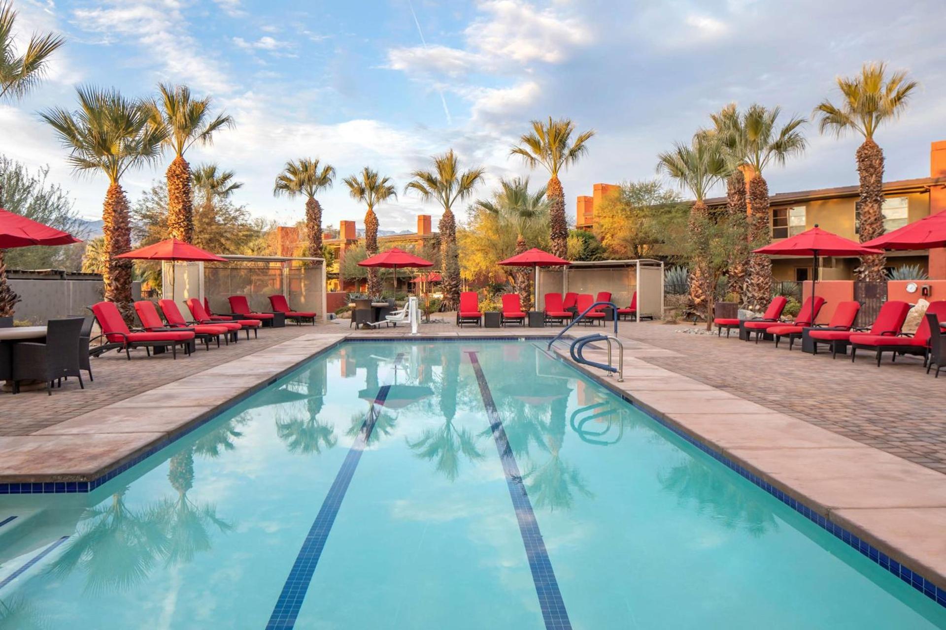 Hilton Grand Vacations Club Palm Desert photo 13