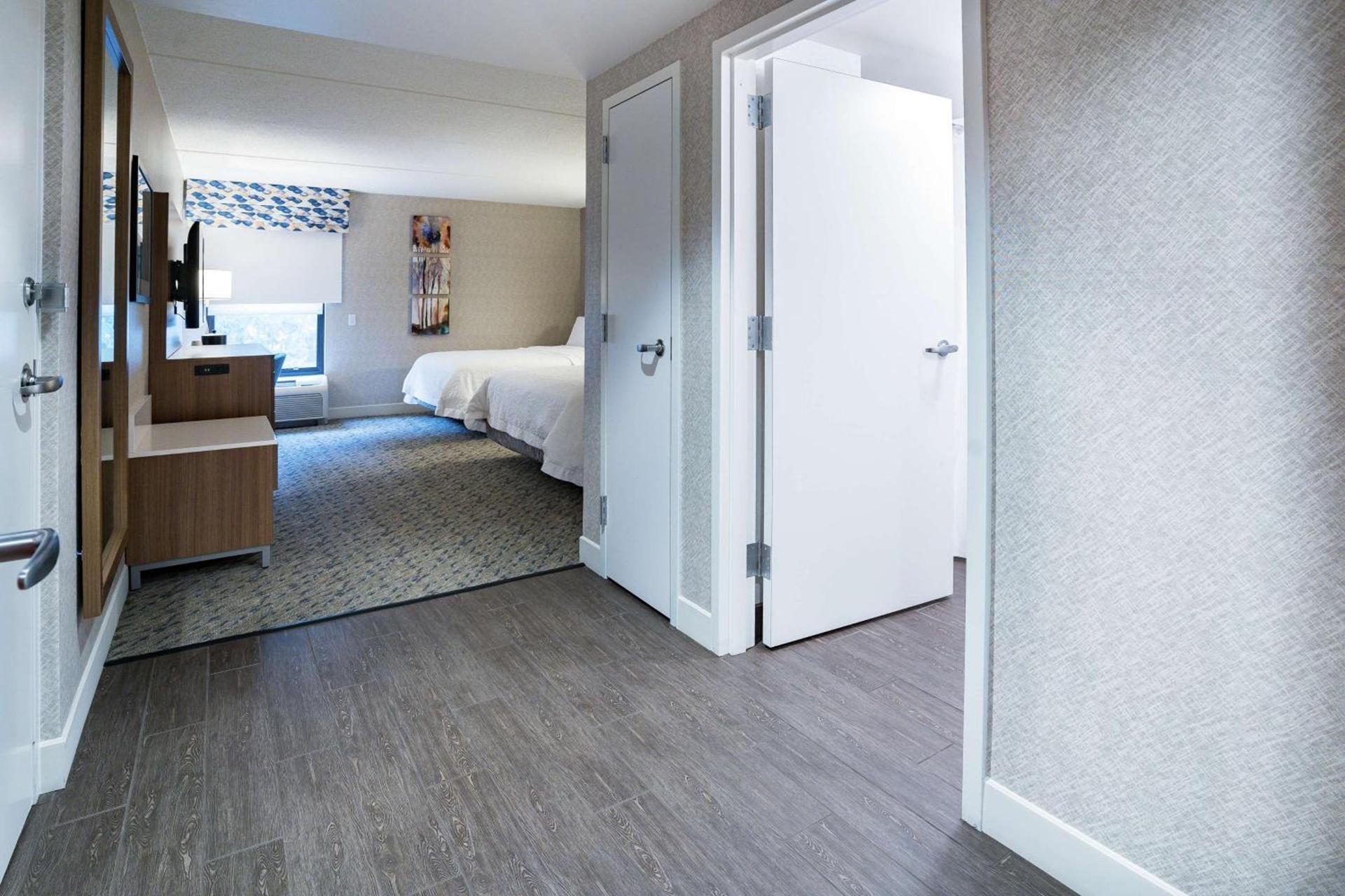 Hampton Inn Clarks Summit photo 21