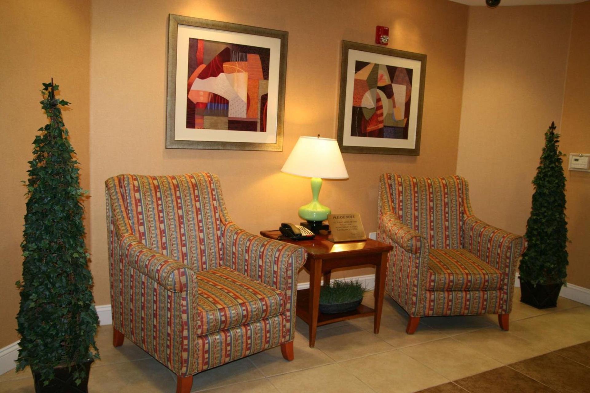 Hampton Inn & Suites Lathrop photo 4