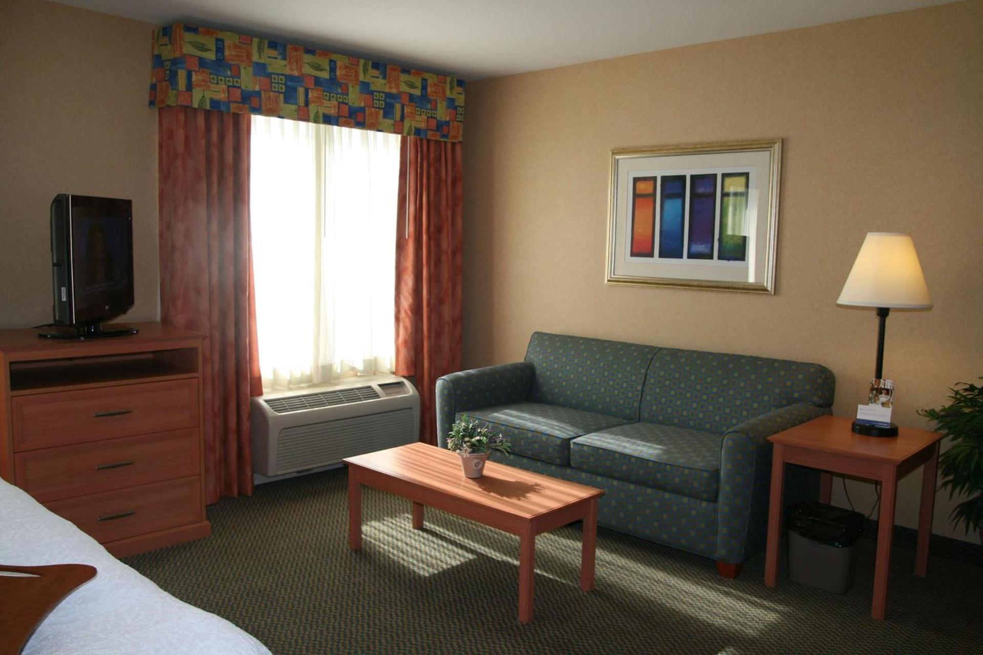 Hampton Inn & Suites Lathrop photo 23