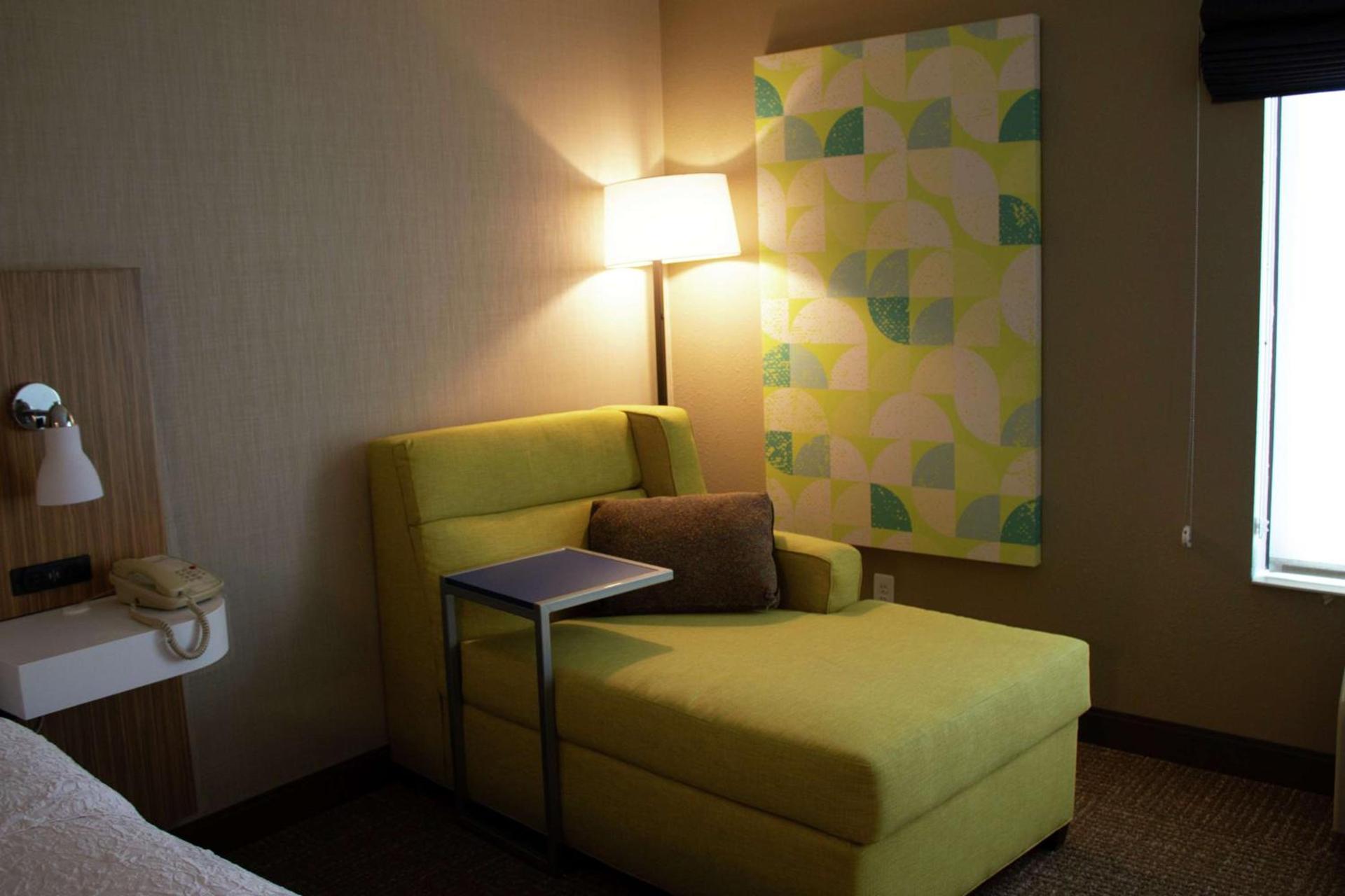 Hampton Inn Boise - Airport photo 25