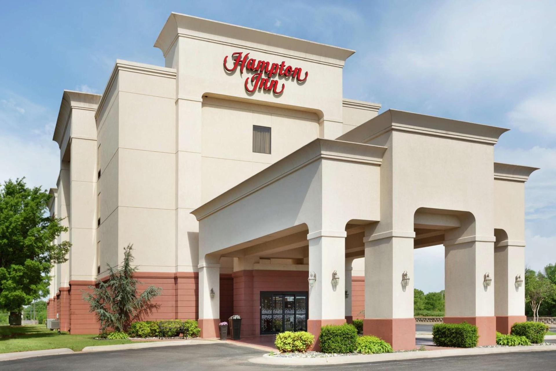 Hampton Inn Duncan photo 2