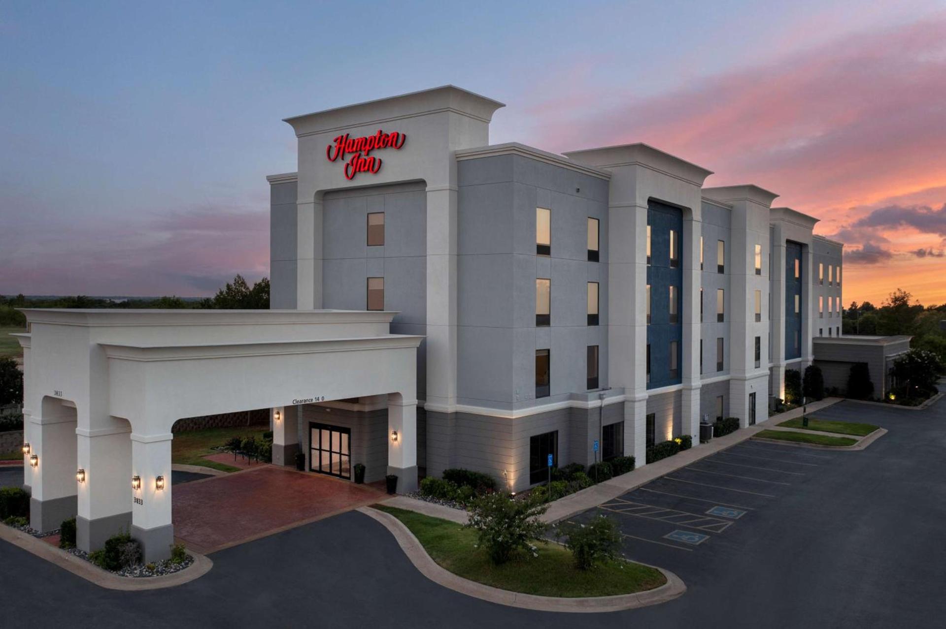 Hampton Inn Duncan photo 4