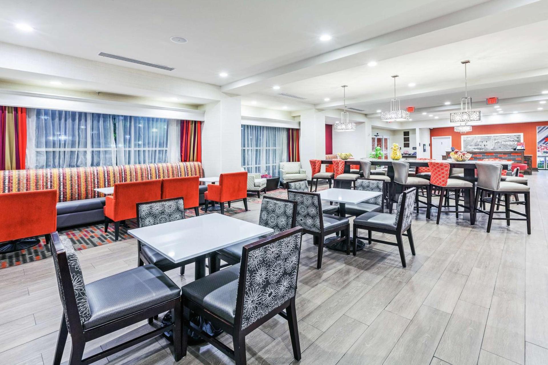Hampton Inn North Little Rock McCain Mall, AR photo 9