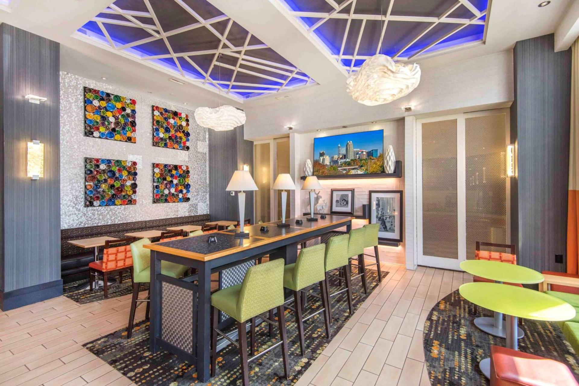 Hampton Inn & Suites Raleigh-Durham Airport-Brier Creek photo 8