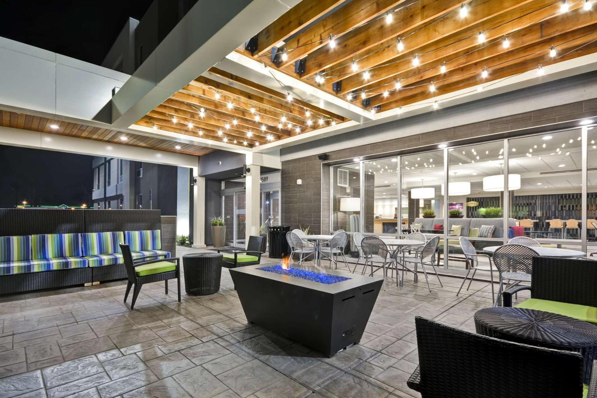 Home2 Suites By Hilton Hanford Lemoore photo 2