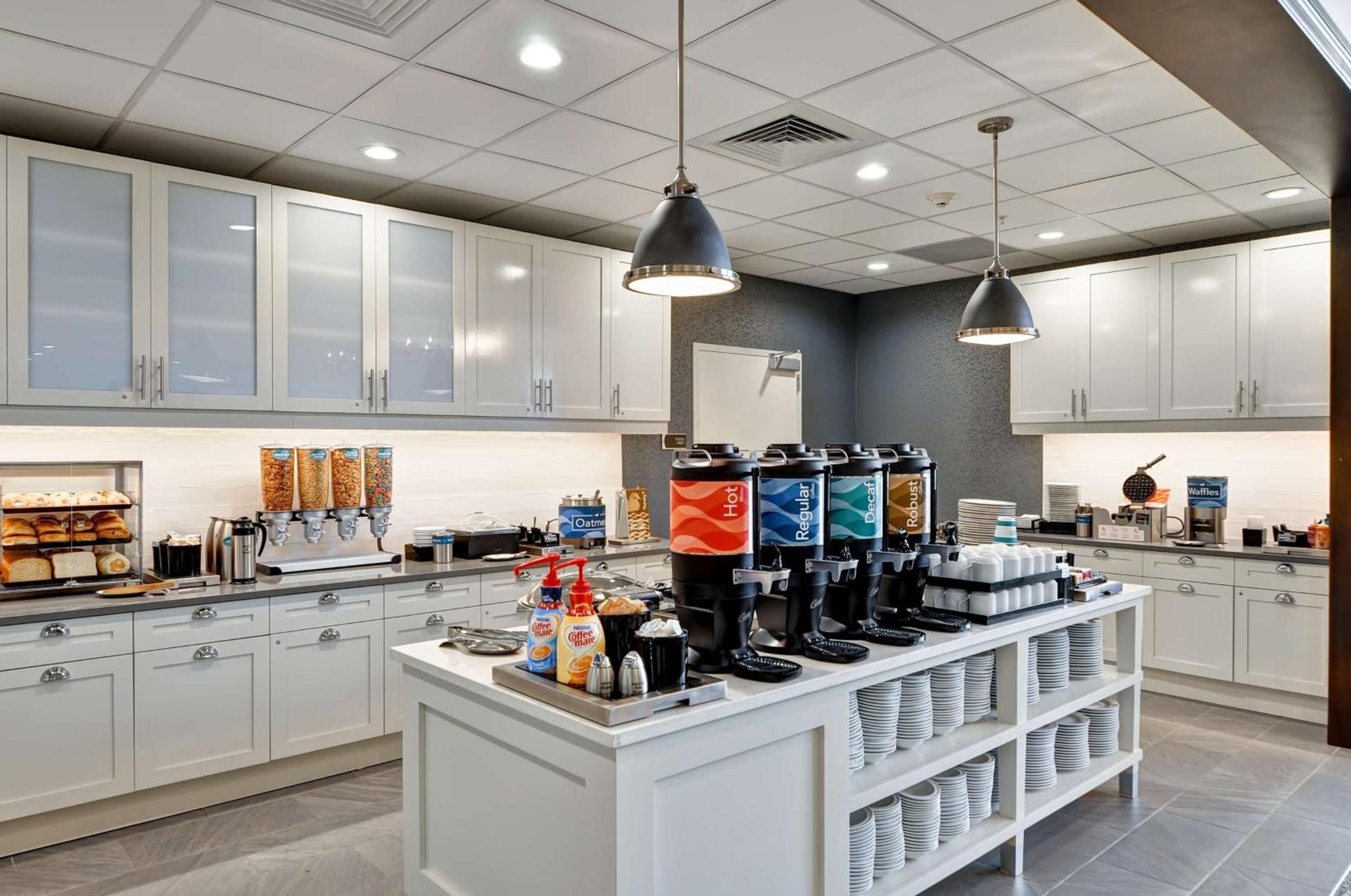Homewood Suites By Hilton Schenectady photo 9