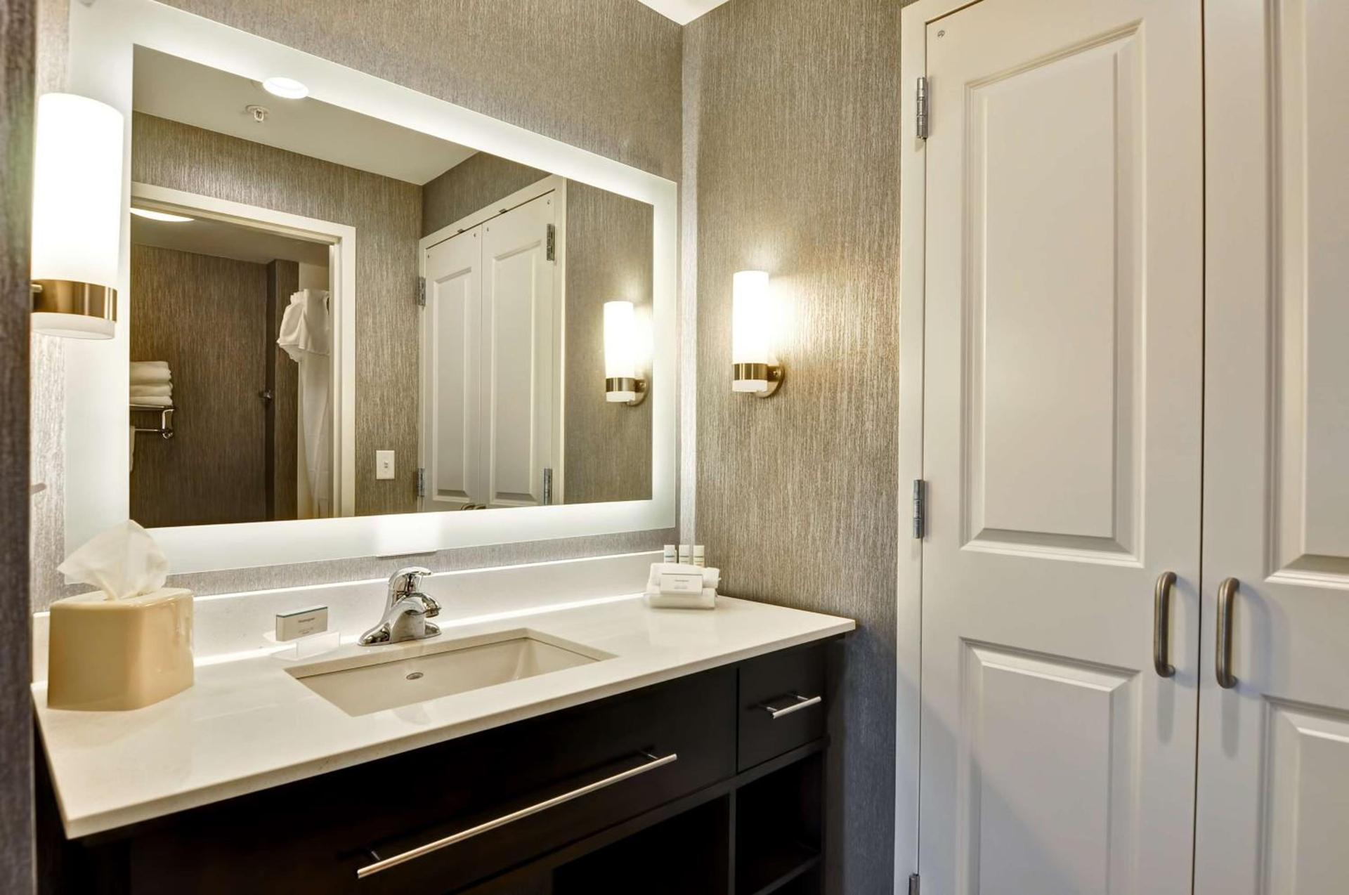 Homewood Suites By Hilton Schenectady photo 24