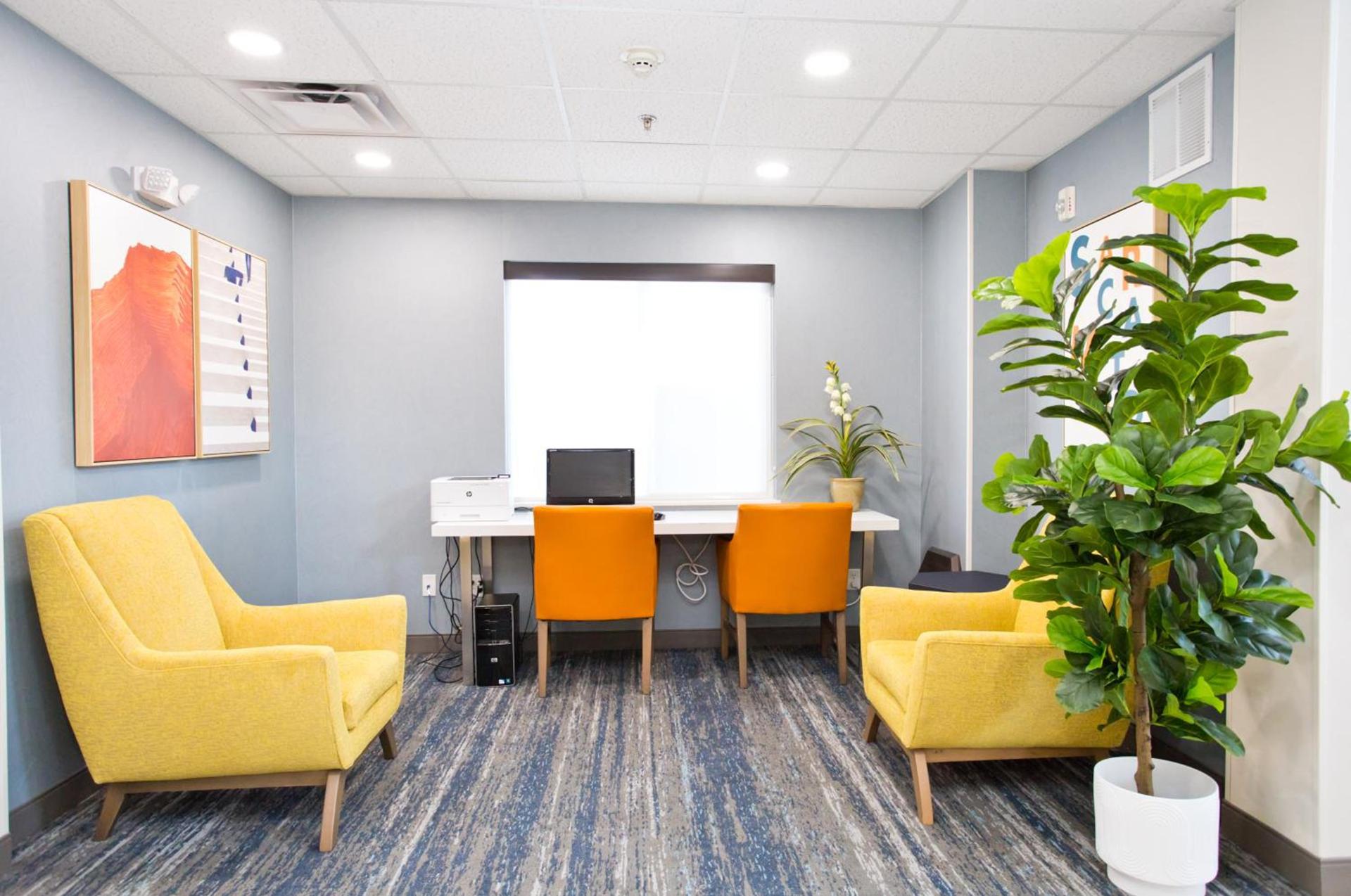 Holiday Inn Express & Suites Sacramento NE Cal Expo by IHG photo 19