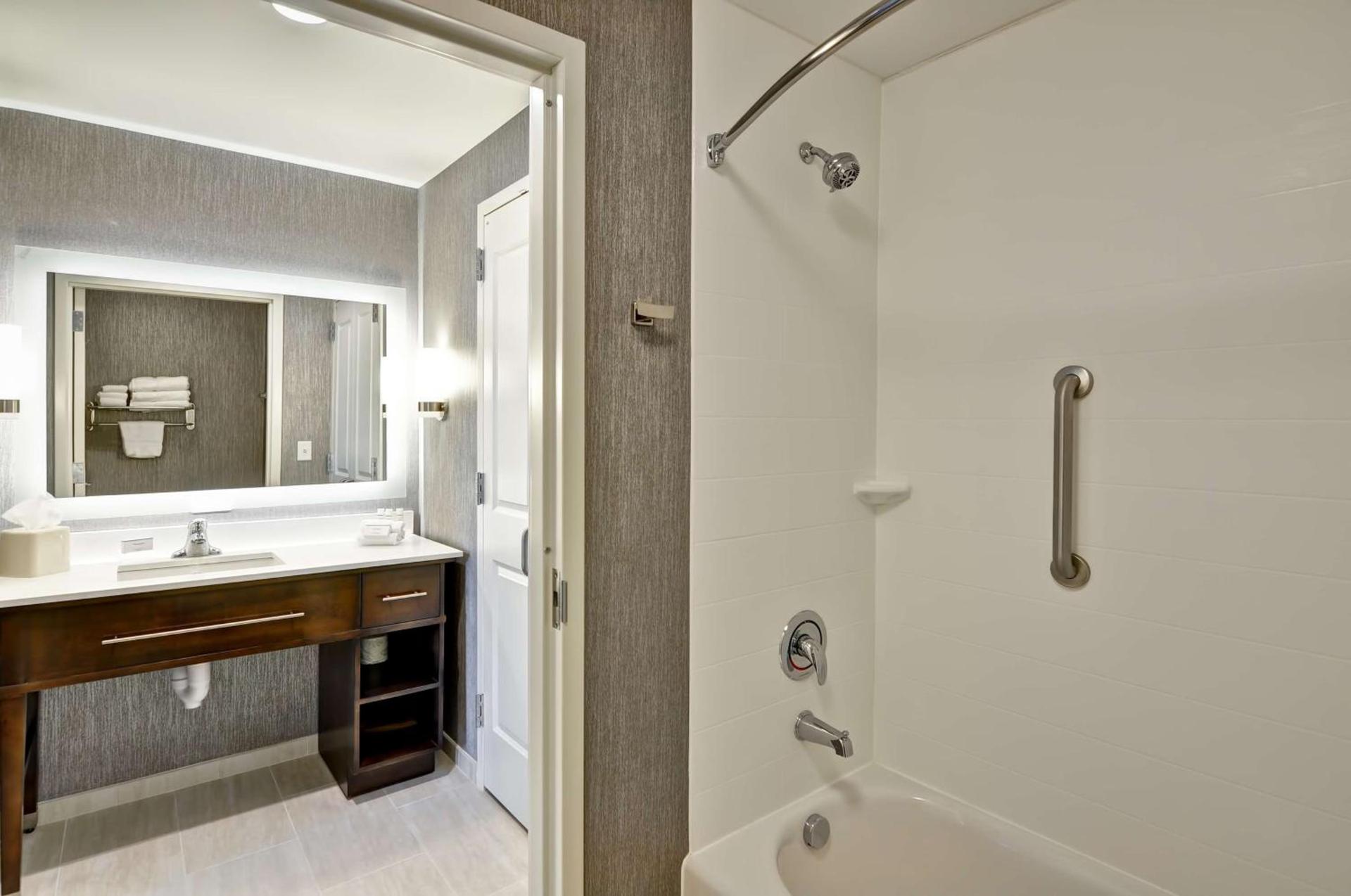 Homewood Suites By Hilton Schenectady photo 28