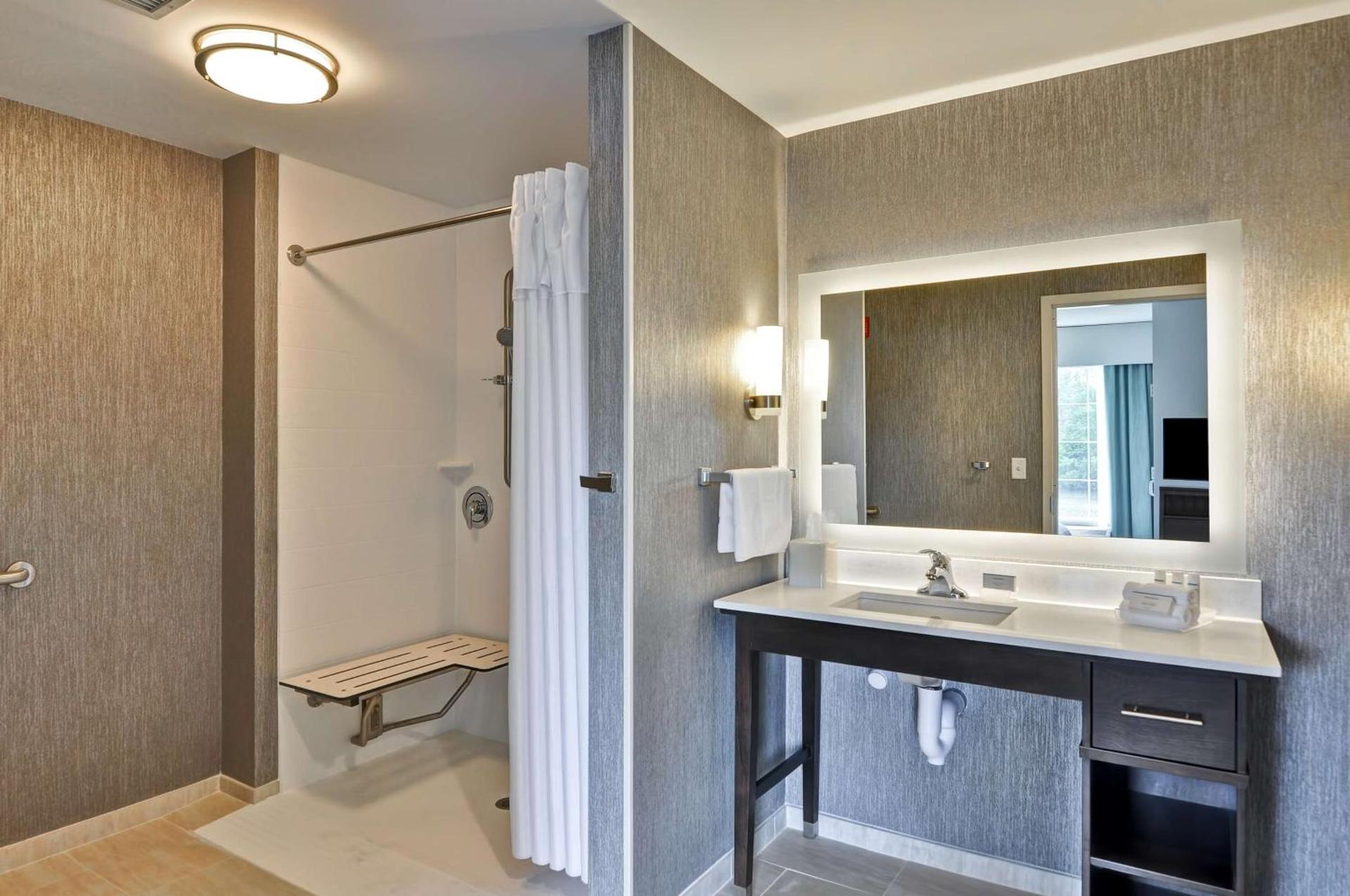 Homewood Suites By Hilton Schenectady photo 29