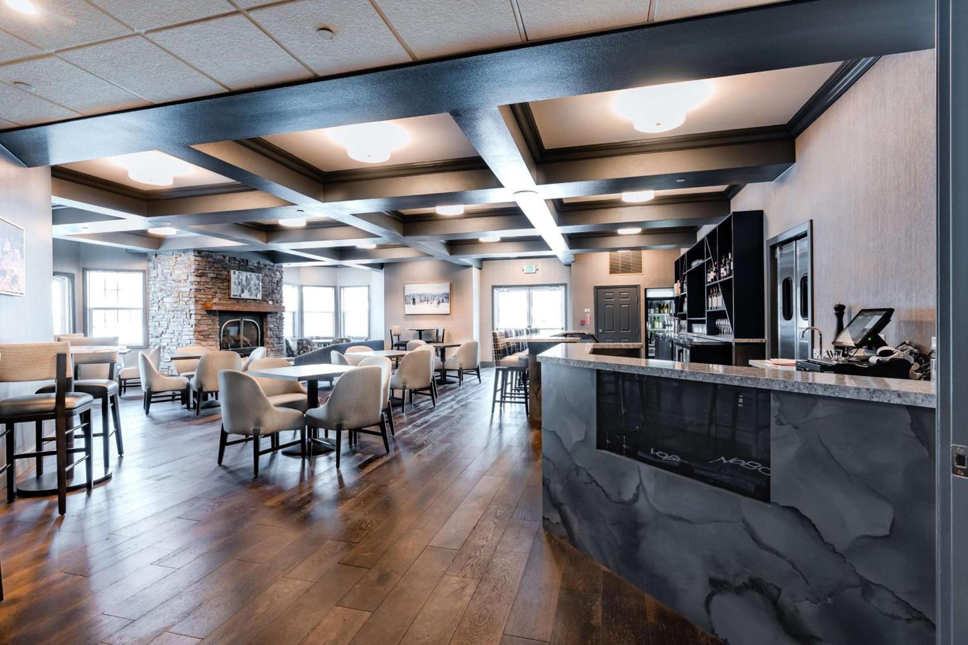 Hotel NoBo Cascade, Tapestry Collection by Hilton photo 30