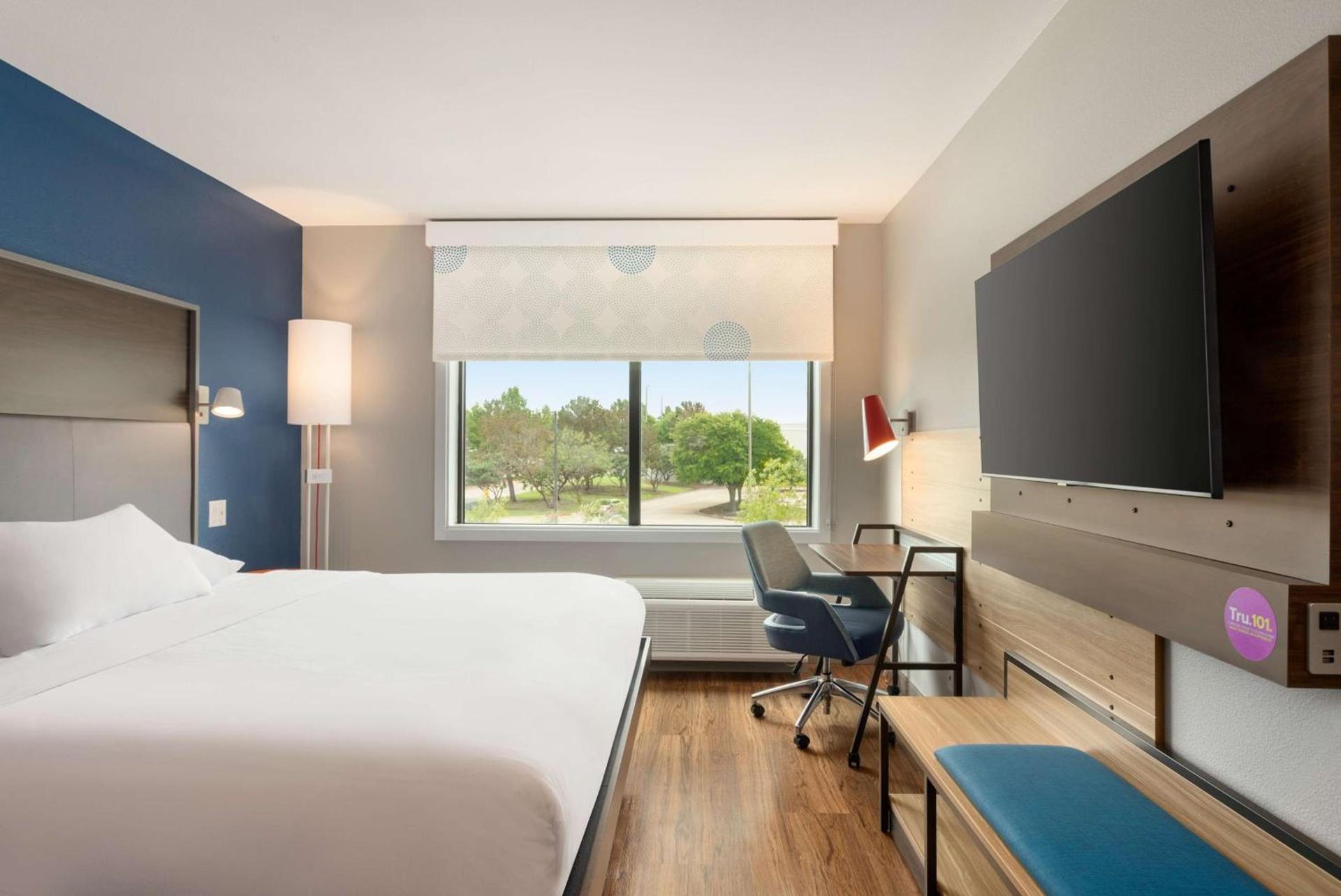 Tru By Hilton Frisco Dallas, Tx photo 34