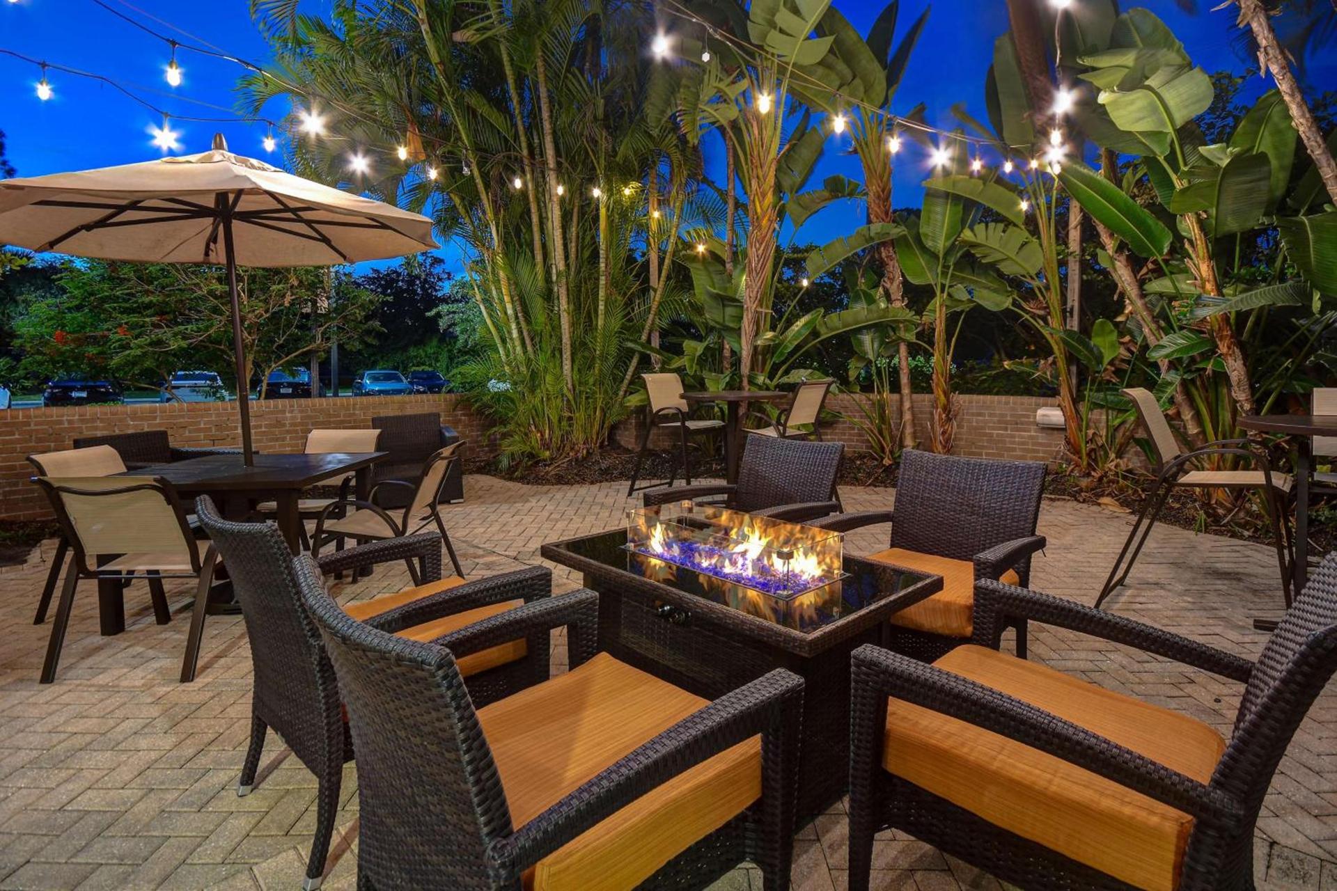Hilton Garden Inn Fort Myers photo 4
