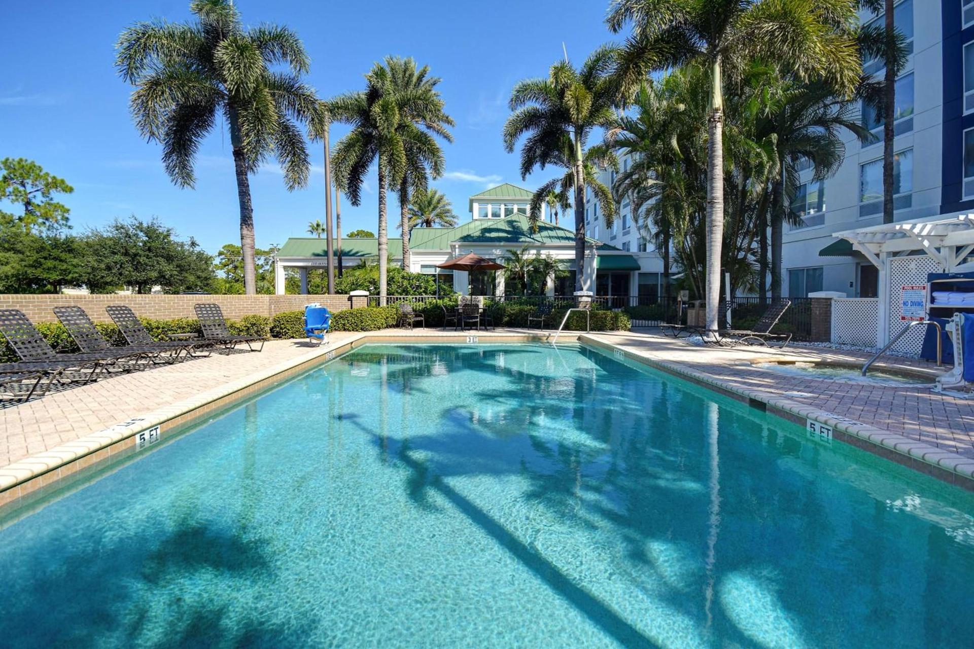 Hilton Garden Inn Fort Myers photo 13