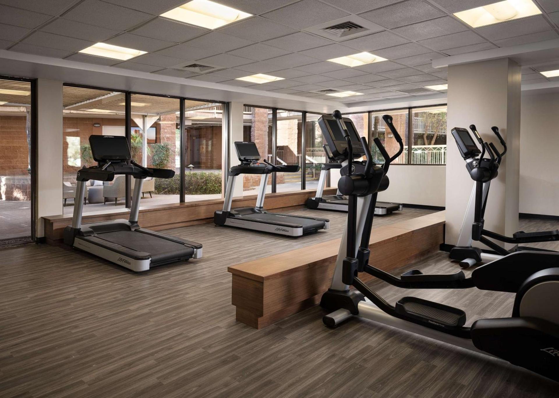 Embassy Suites by Hilton Tucson East photo 8