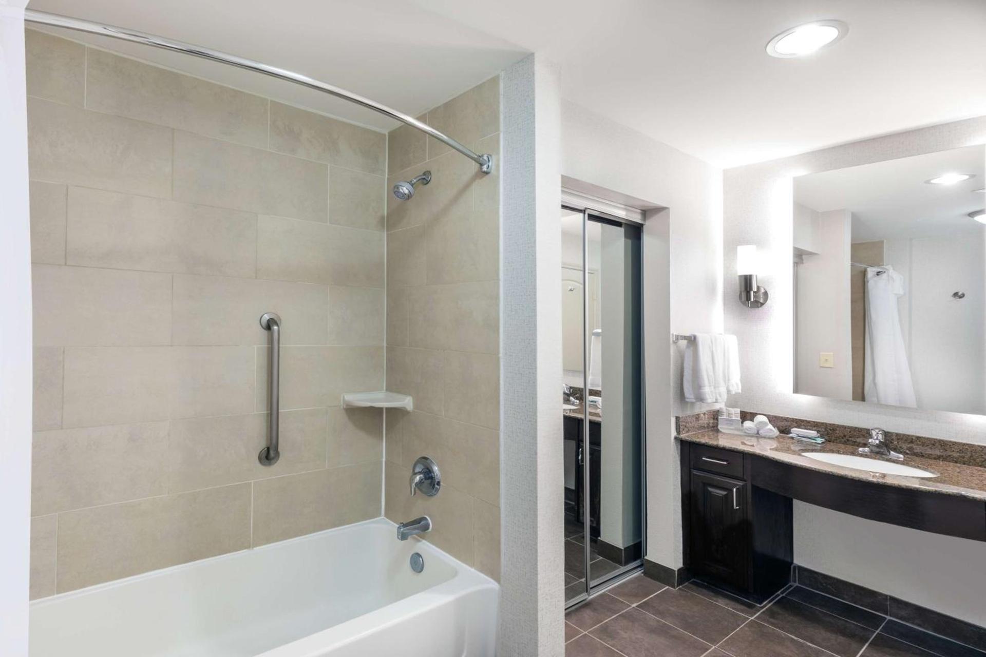 Homewood Suites by Hilton Waco photo 21