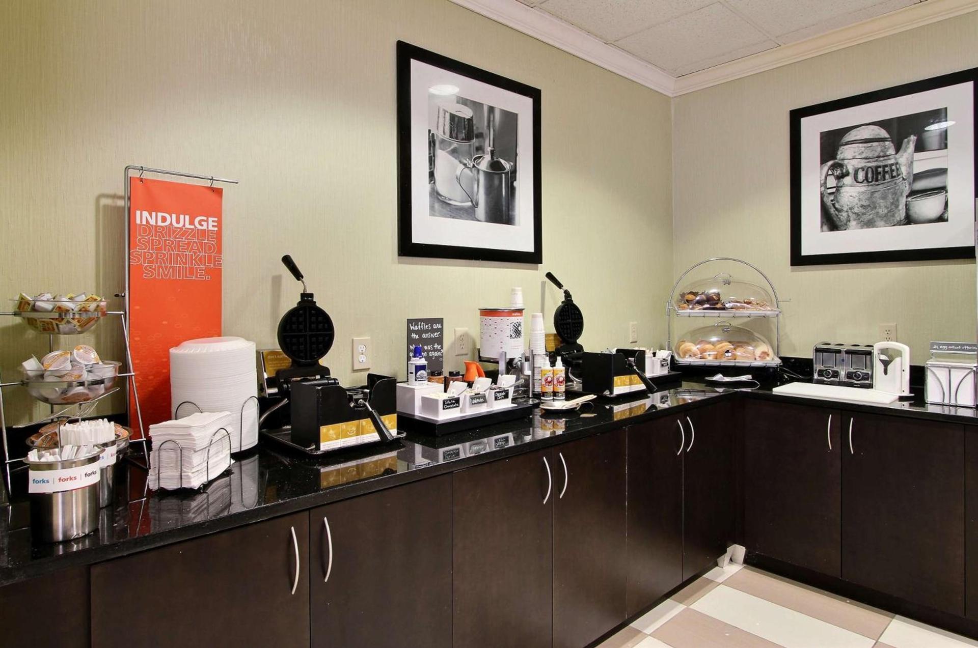 Hampton Inn Savannah-I-95/Richmond Hill photo 10