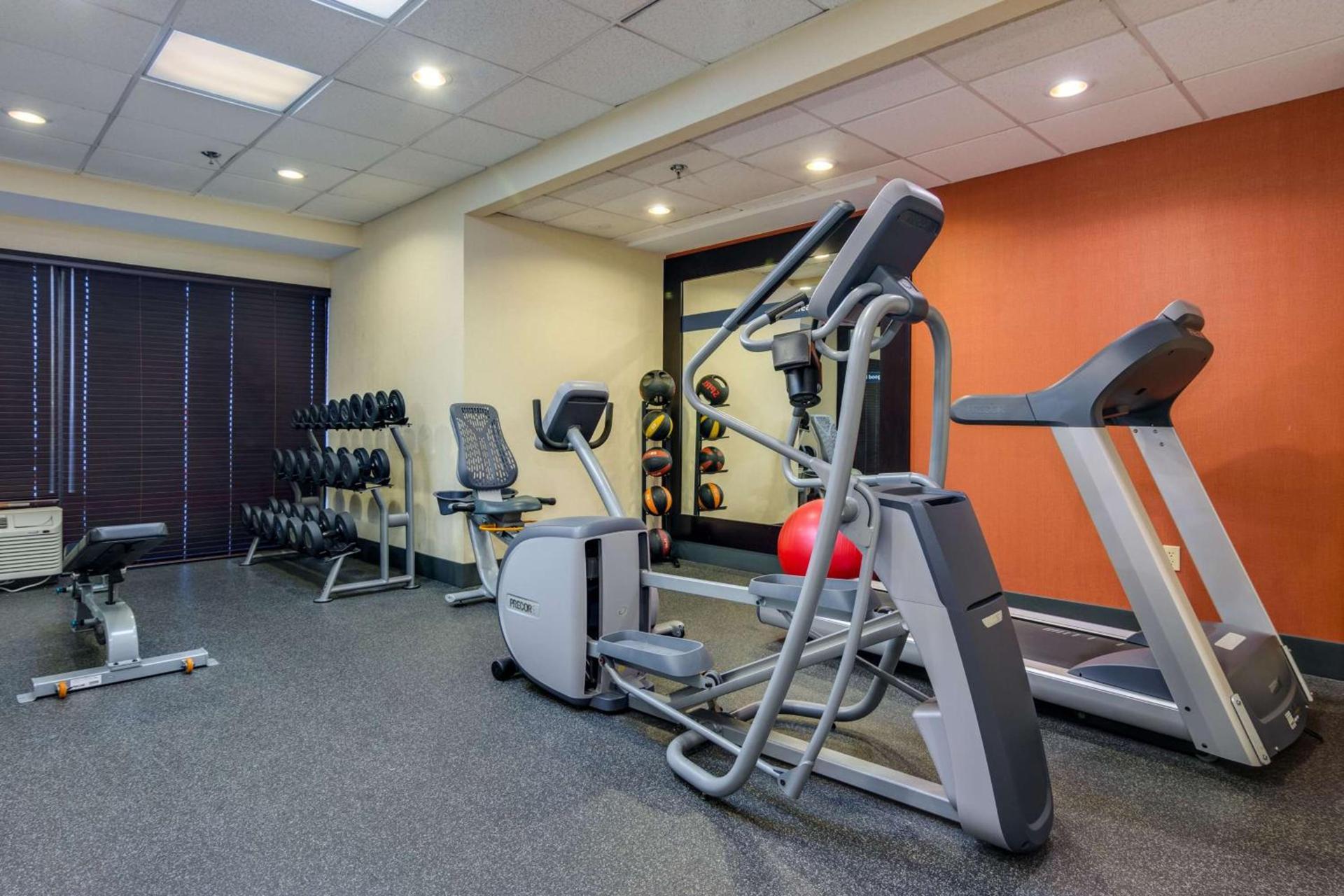 Hampton Inn Johnson City photo 14