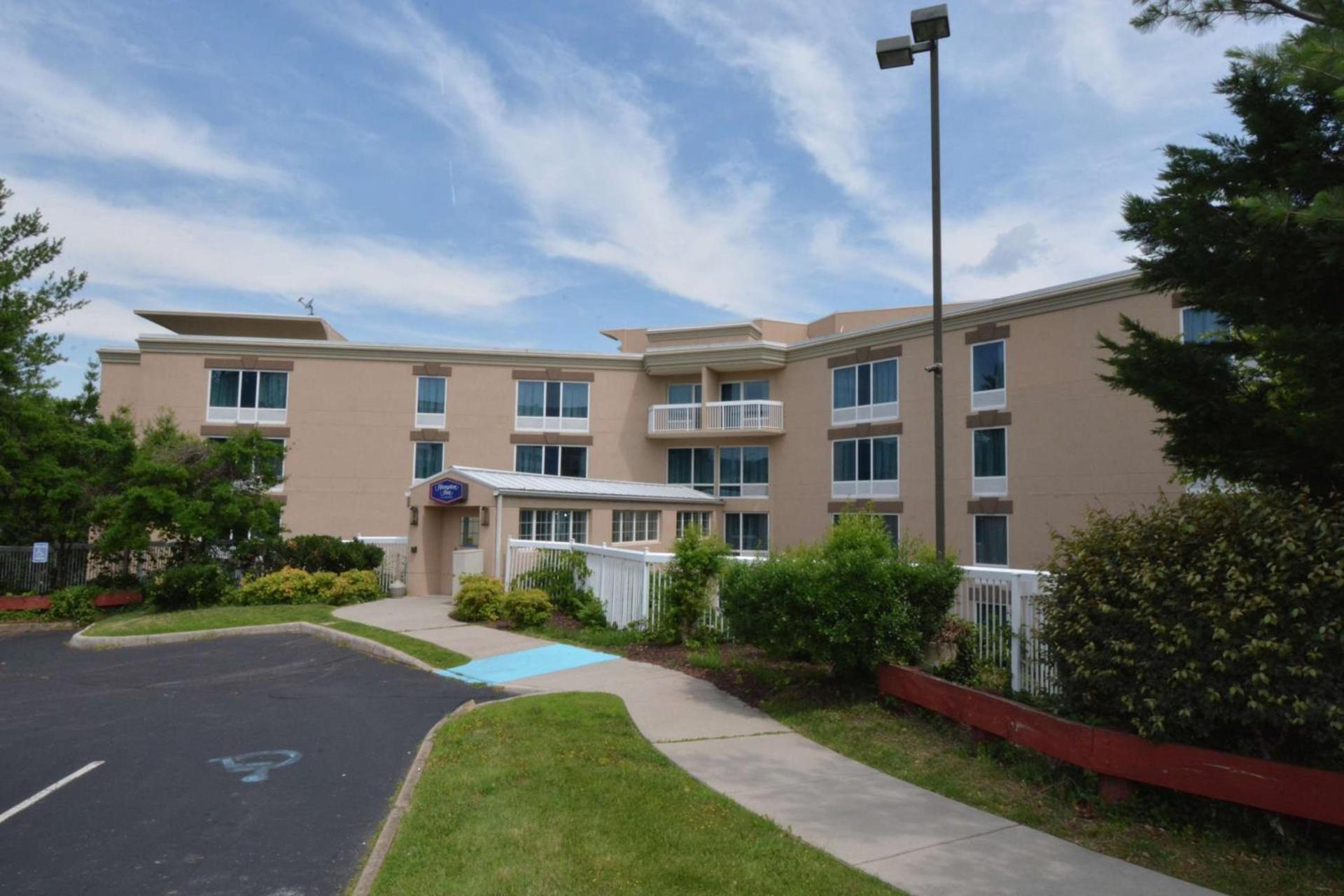 Hampton Inn Salem East - Electric Road photo 3