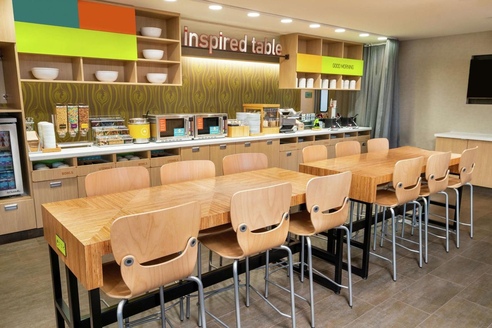 Home2 Suites By Hilton Roseville Sacramento photo 13