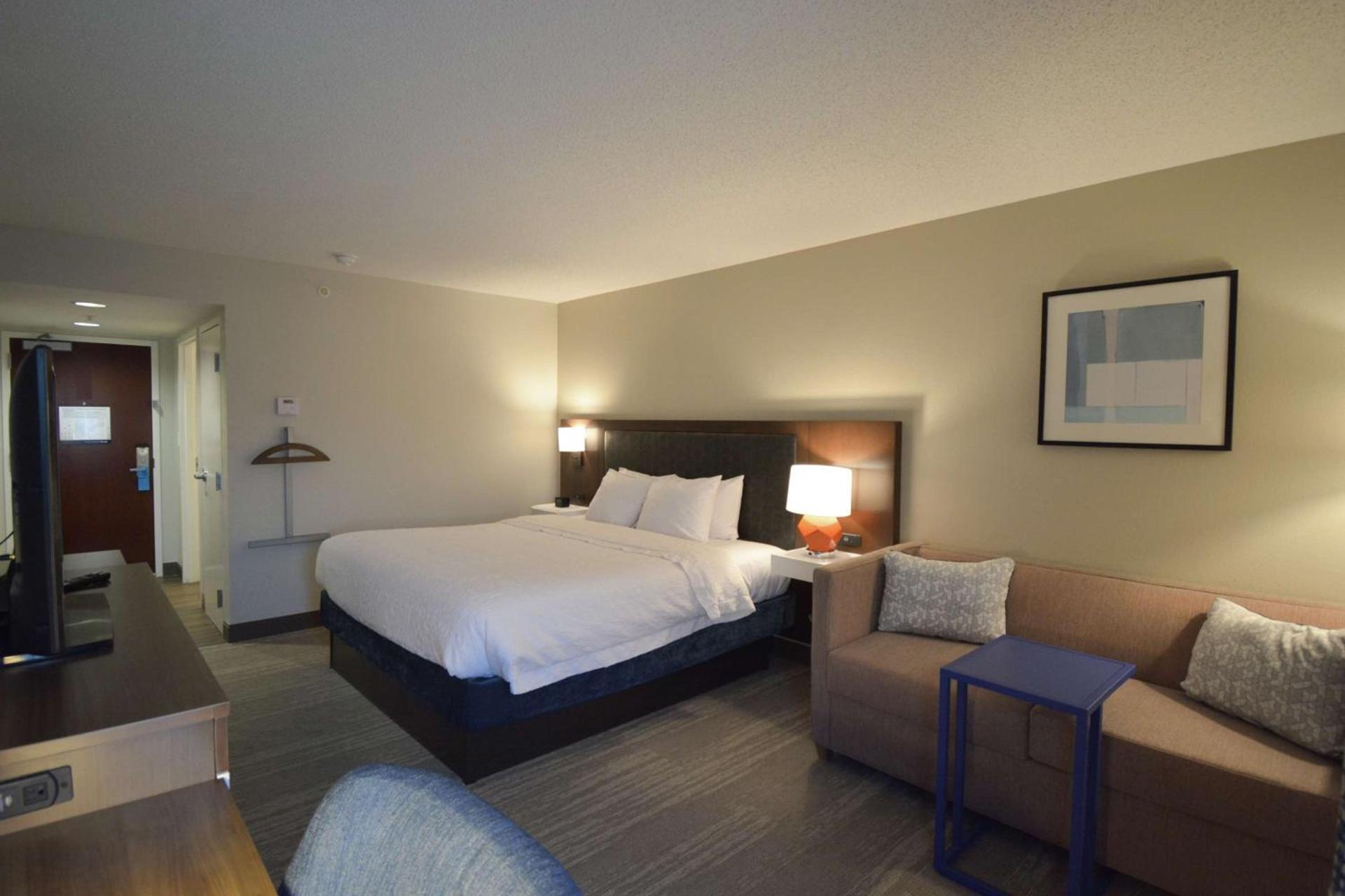 Hampton Inn Salem East - Electric Road photo 21