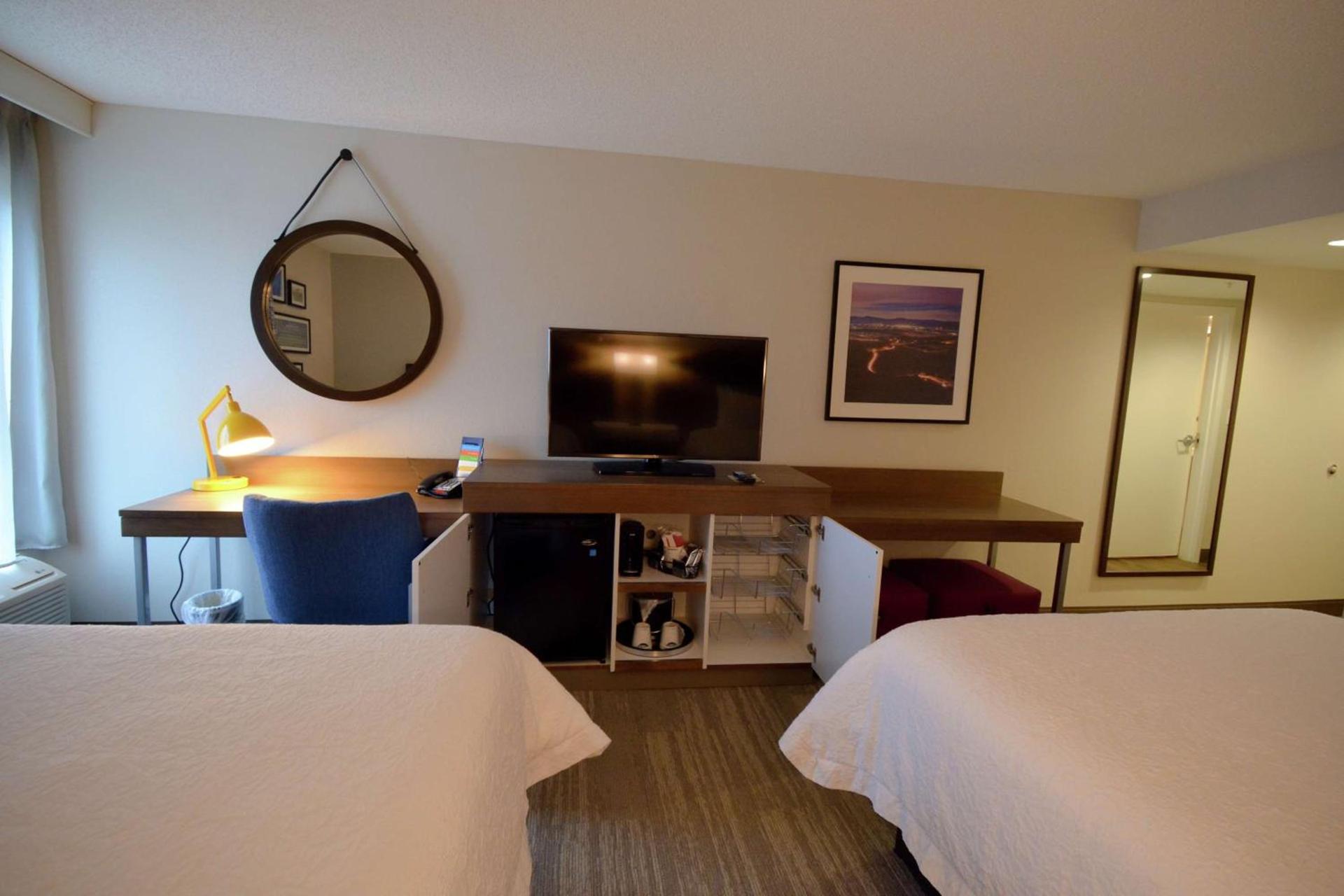 Hampton Inn Salem East - Electric Road photo 23