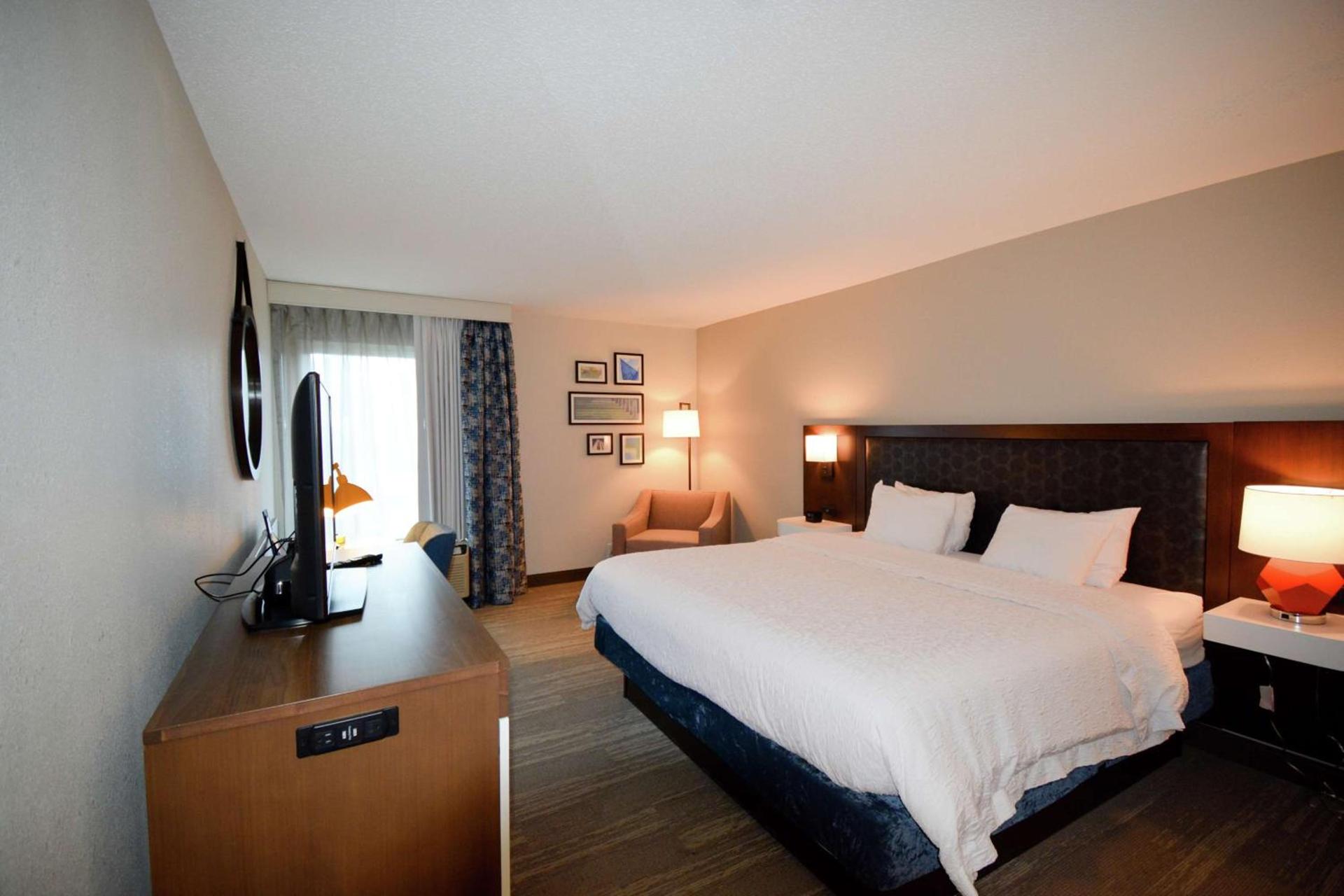 Hampton Inn Salem East - Electric Road photo 27