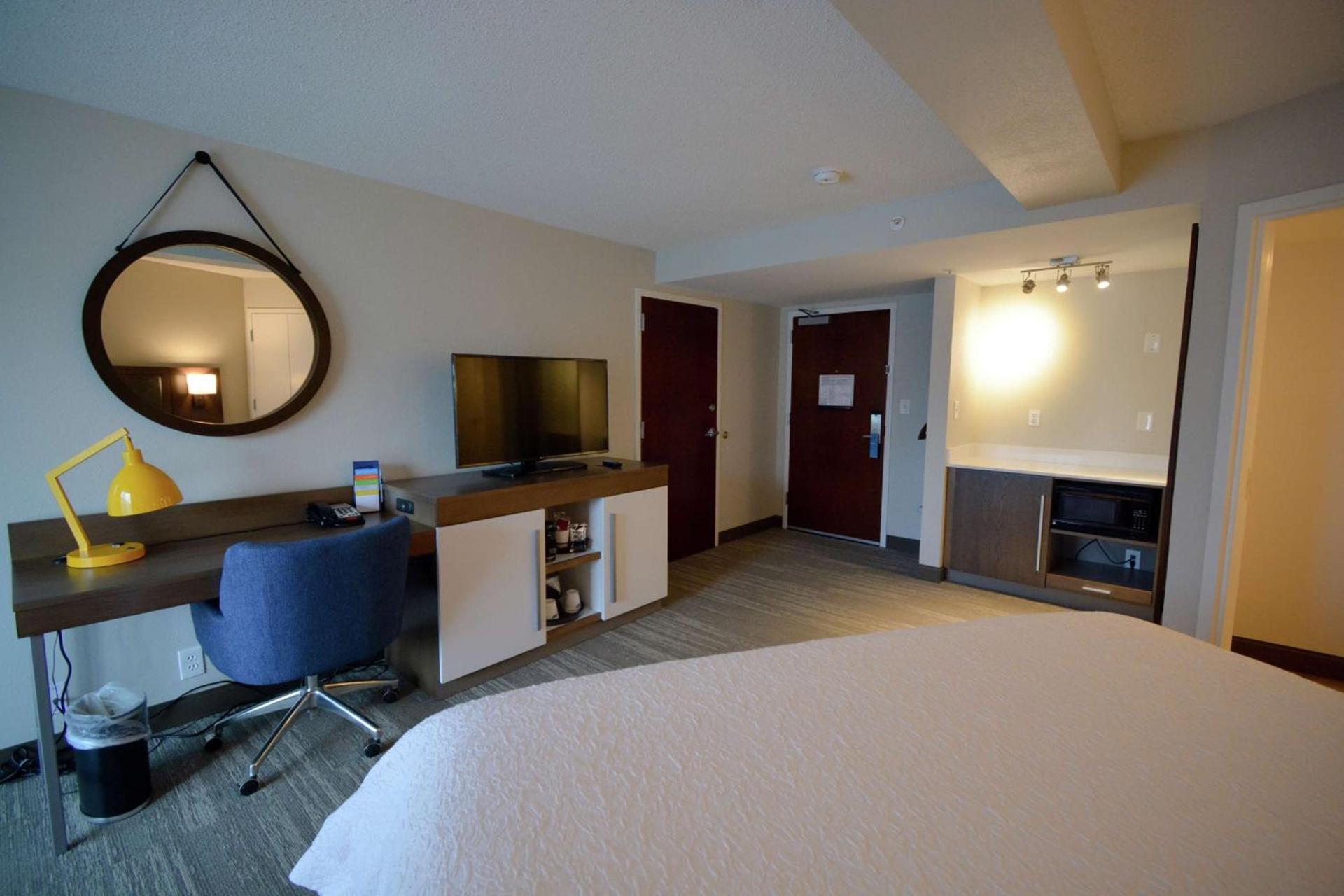 Hampton Inn Salem East - Electric Road photo 32