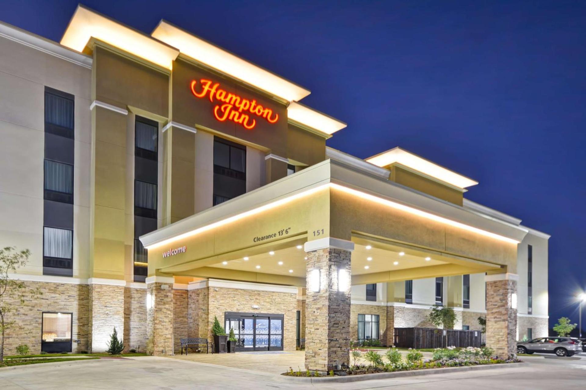 Hampton Inn Kyle photo 2
