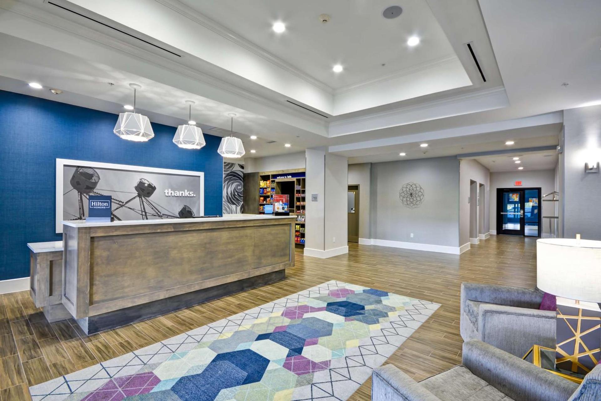 Hampton Inn Kyle photo 5