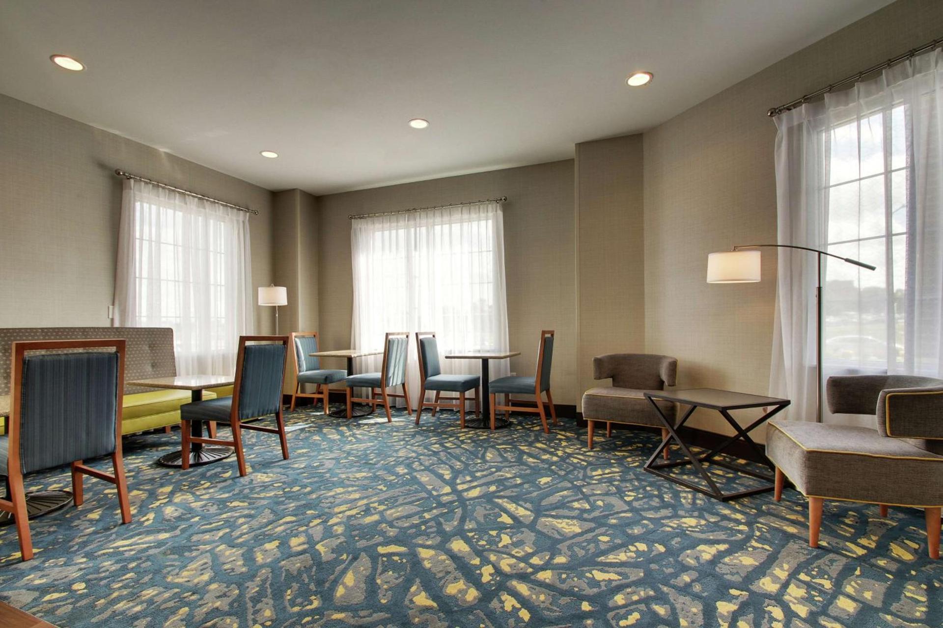 Hampton Inn-Pawtucket, RI photo 6