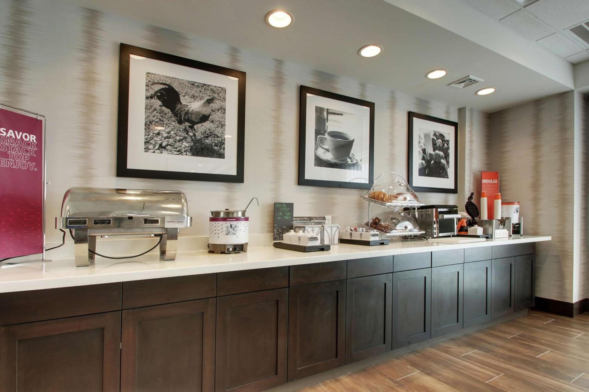 Hampton Inn-Pawtucket, RI photo 11