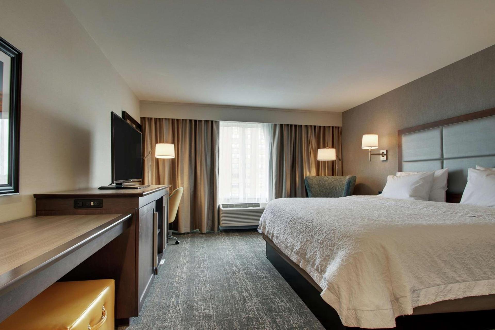 Hampton Inn-Pawtucket, RI photo 24