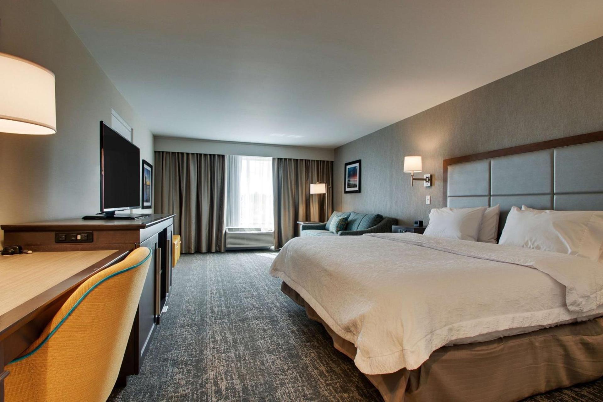 Hampton Inn-Pawtucket, RI photo 30