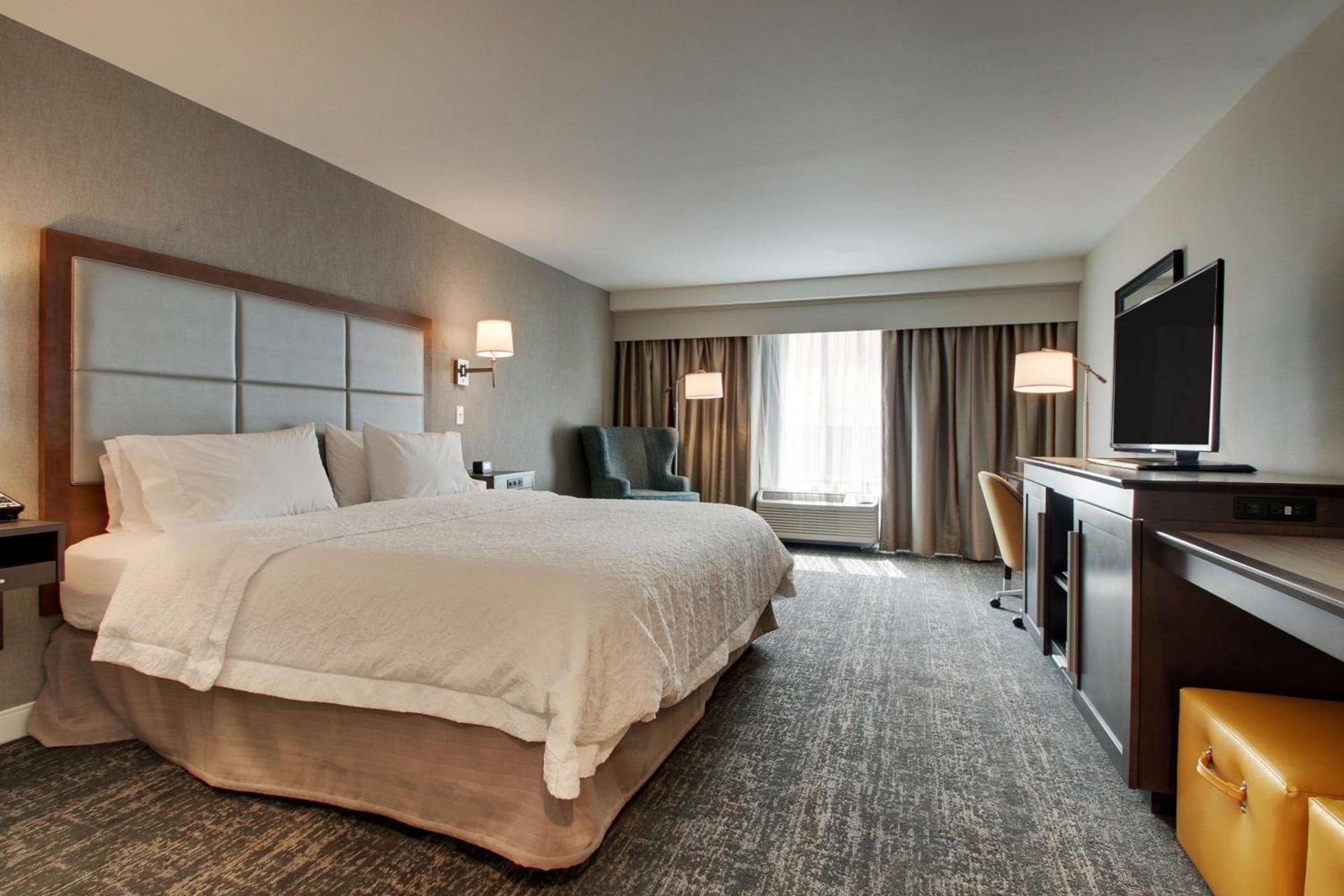 Hampton Inn-Pawtucket, RI photo 38