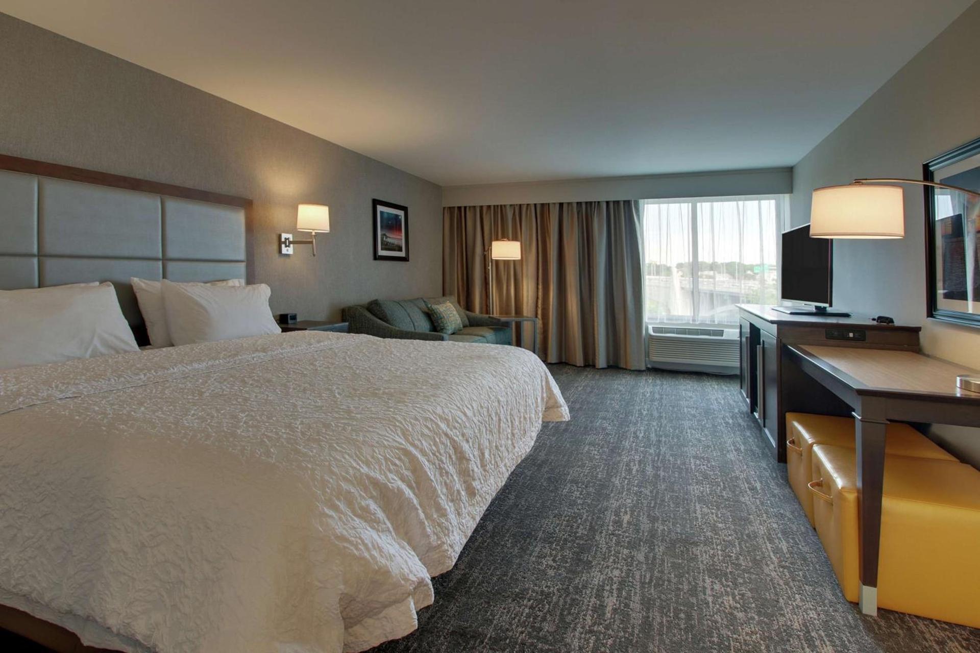 Hampton Inn-Pawtucket, RI photo 45