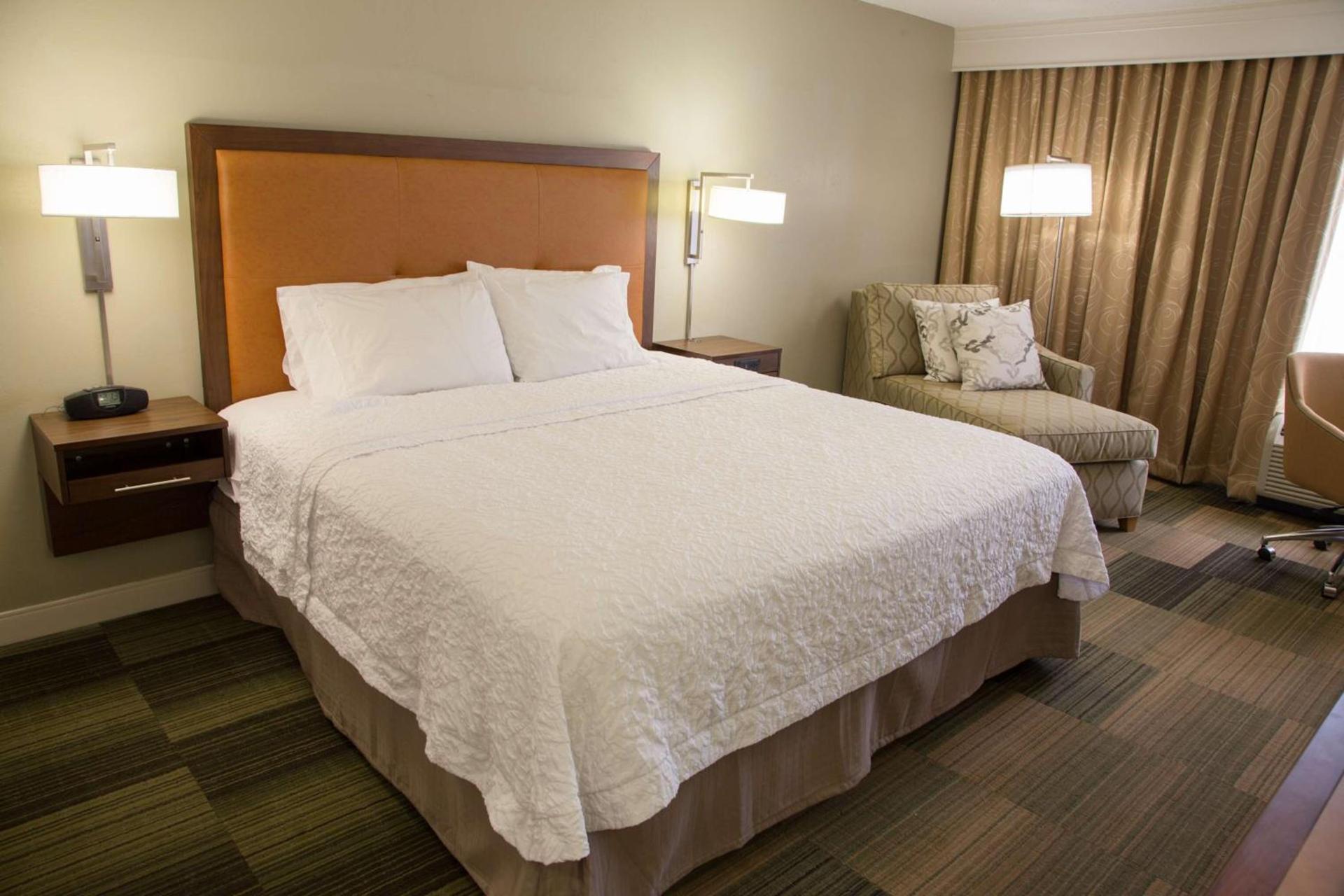 Hampton Inn & Suites Albany-Downtown photo 11