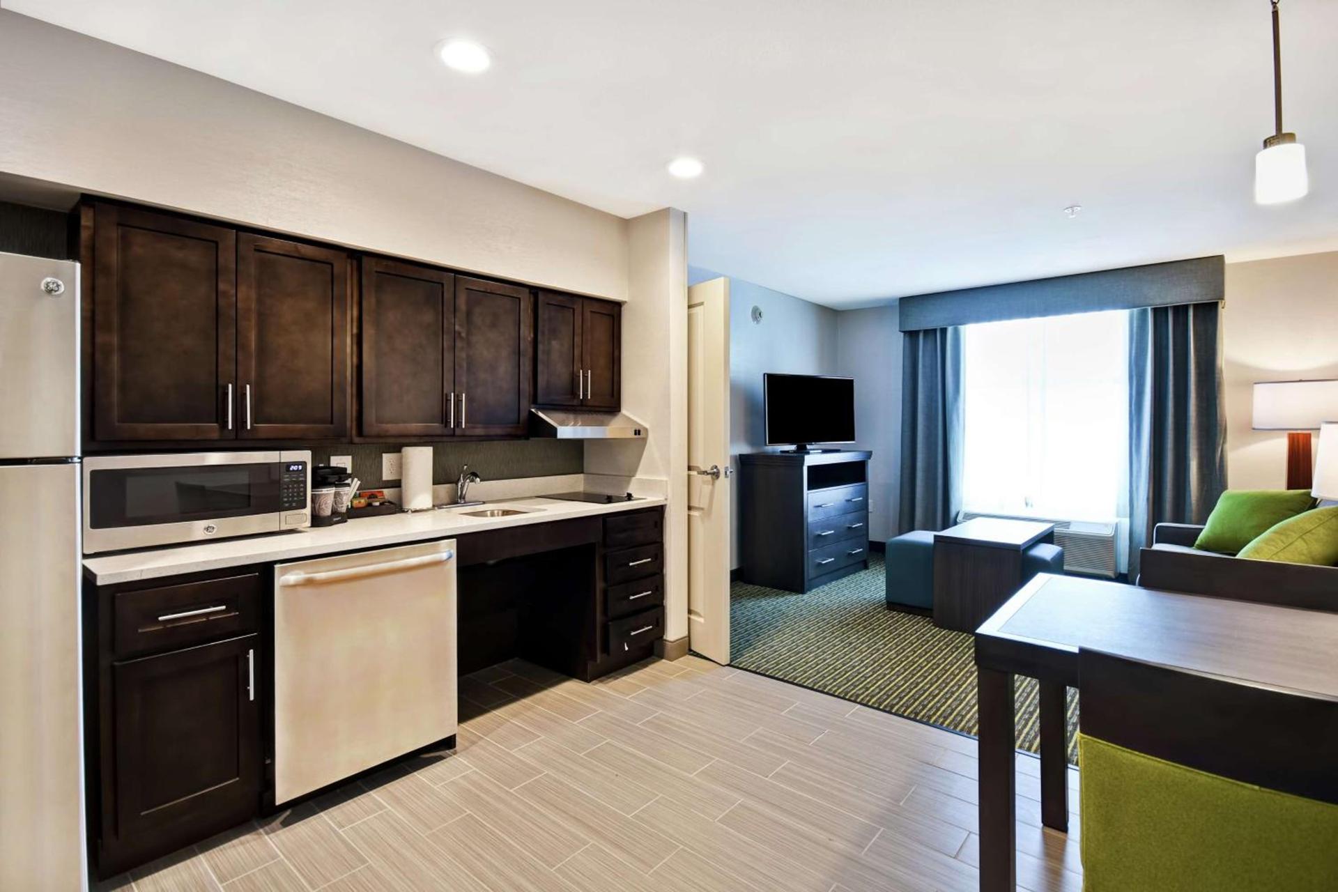 Homewood Suites by Hilton Novi Detroit photo 26