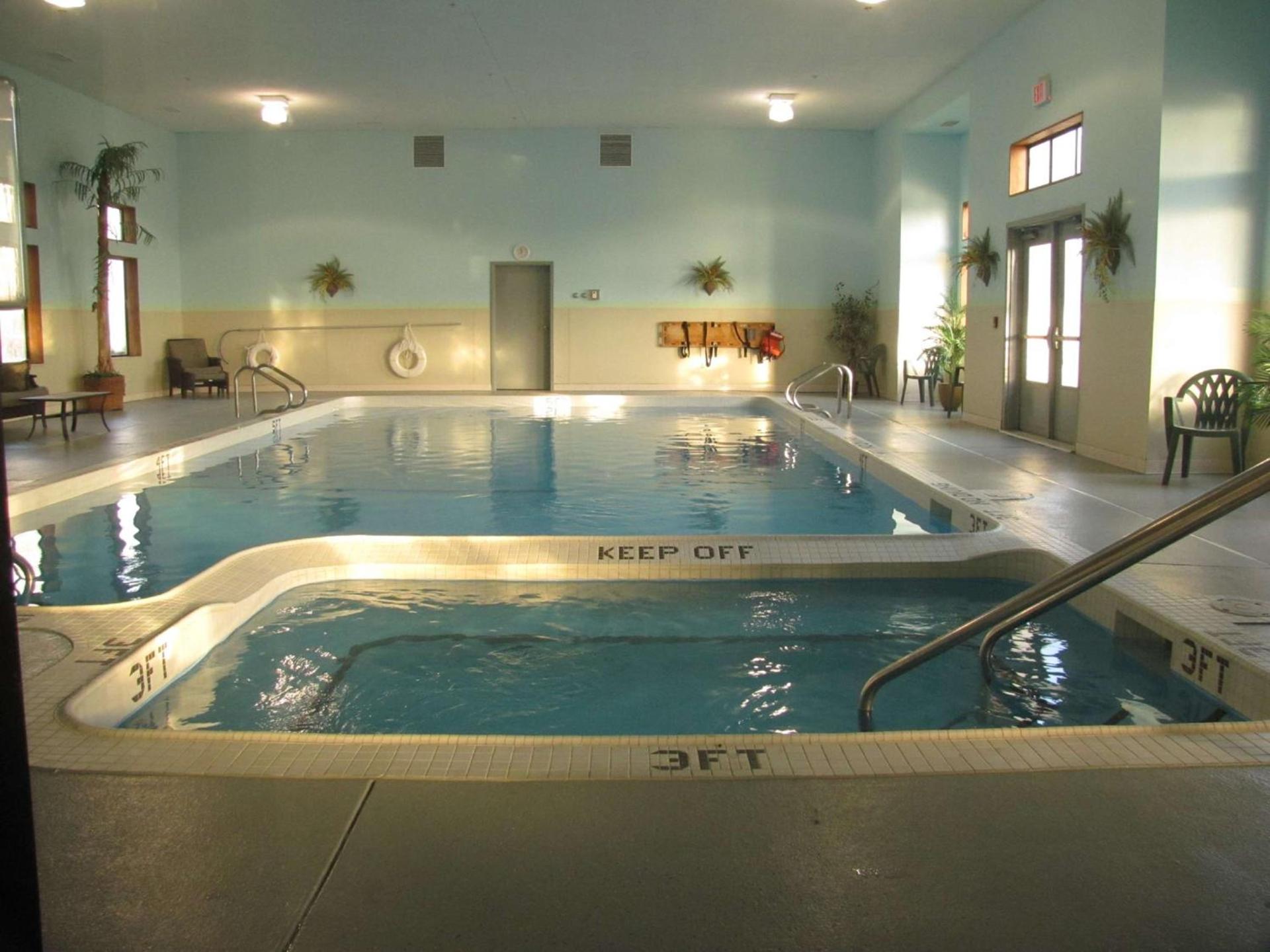 Hampton Inn Birch Run photo 3