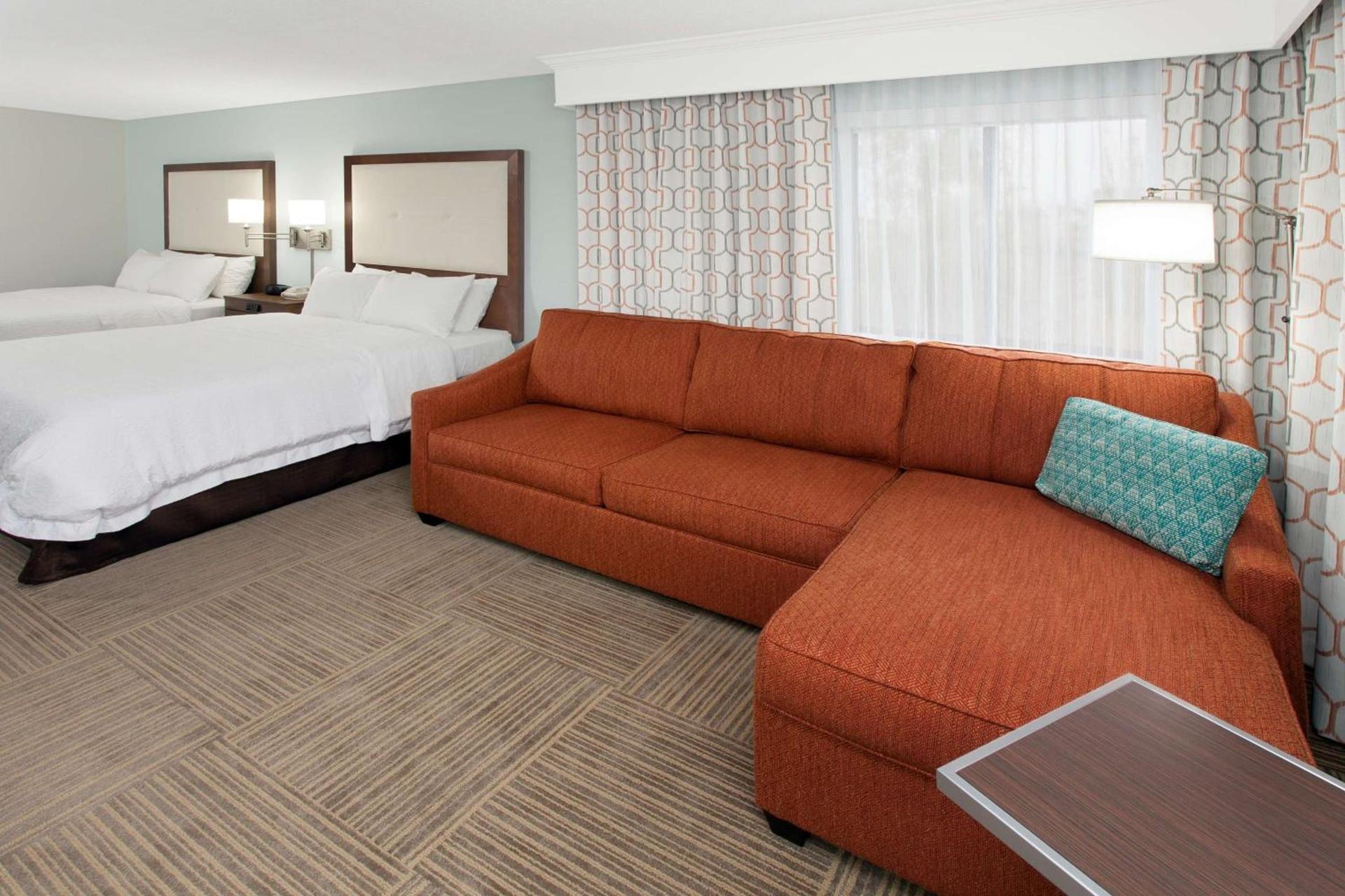 Hampton Inn Birch Run photo 24