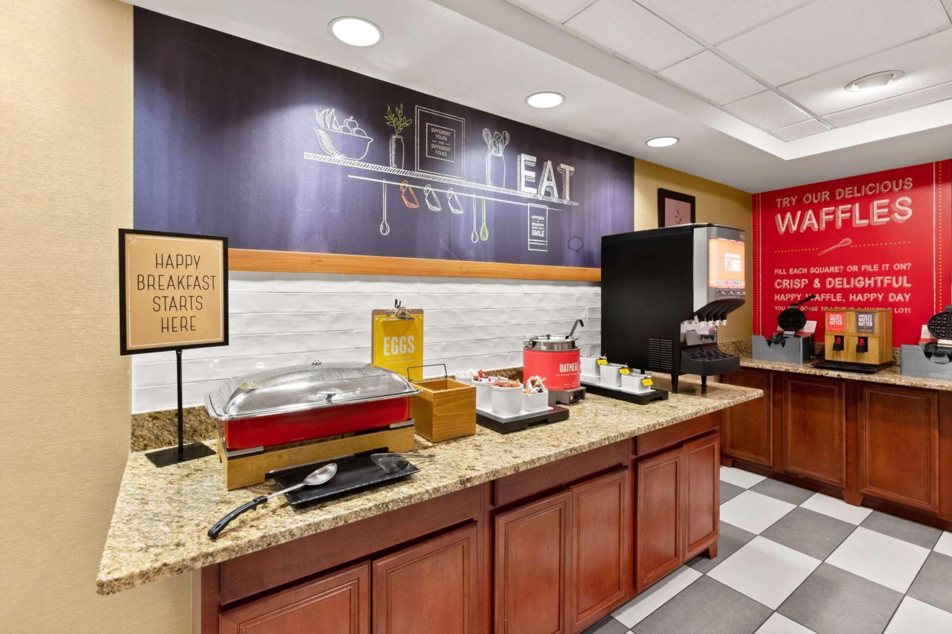 Hampton Inn & Suites Burlington photo 10