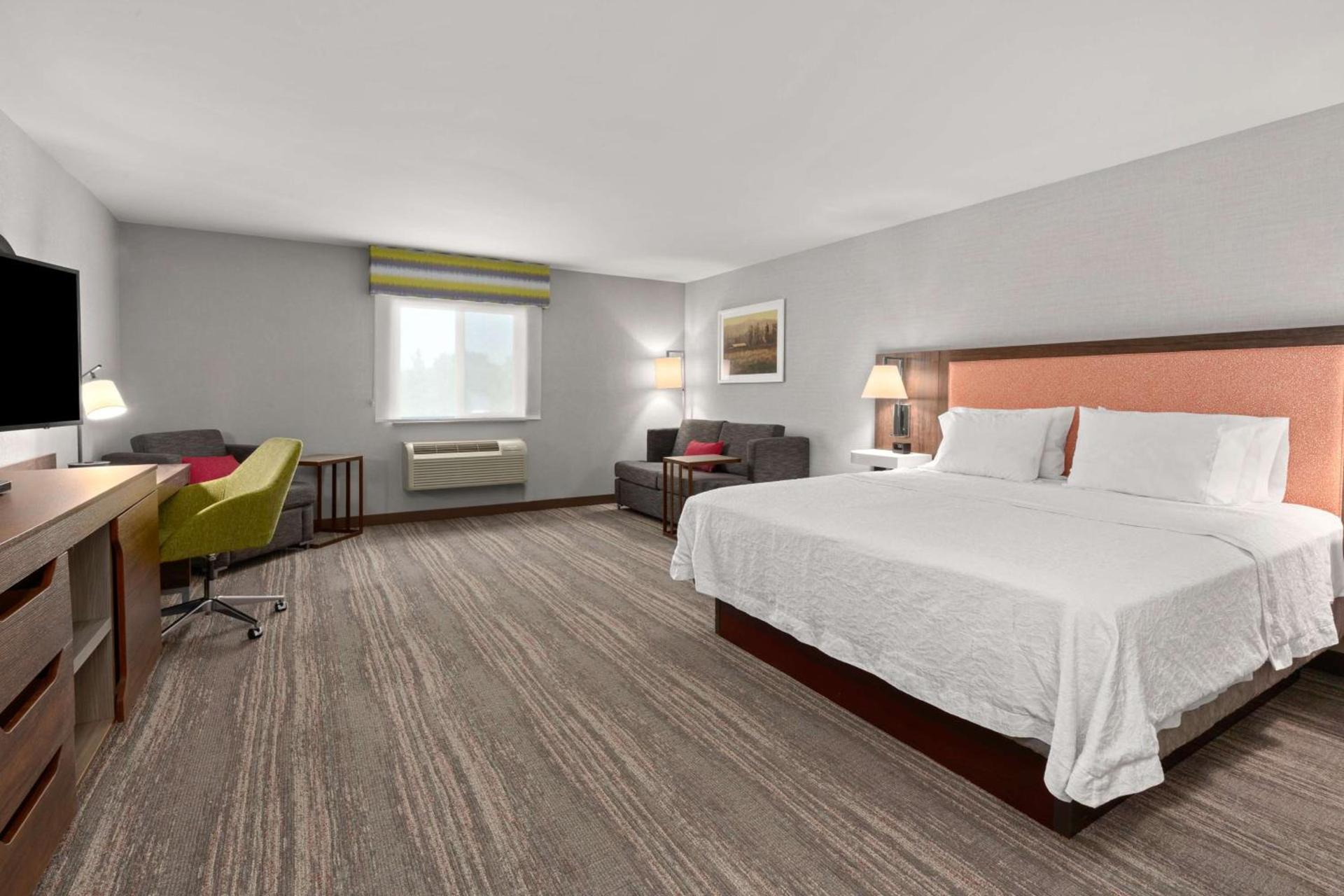 Hampton Inn & Suites Burlington photo 21